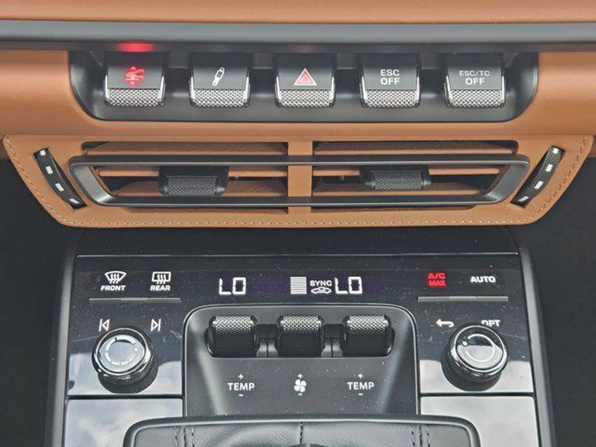 mph019_3324565961_y_P_Qak_S7y_VAO_7f_AIB_2v6_NR_3_Ztido_9b21c1e50e