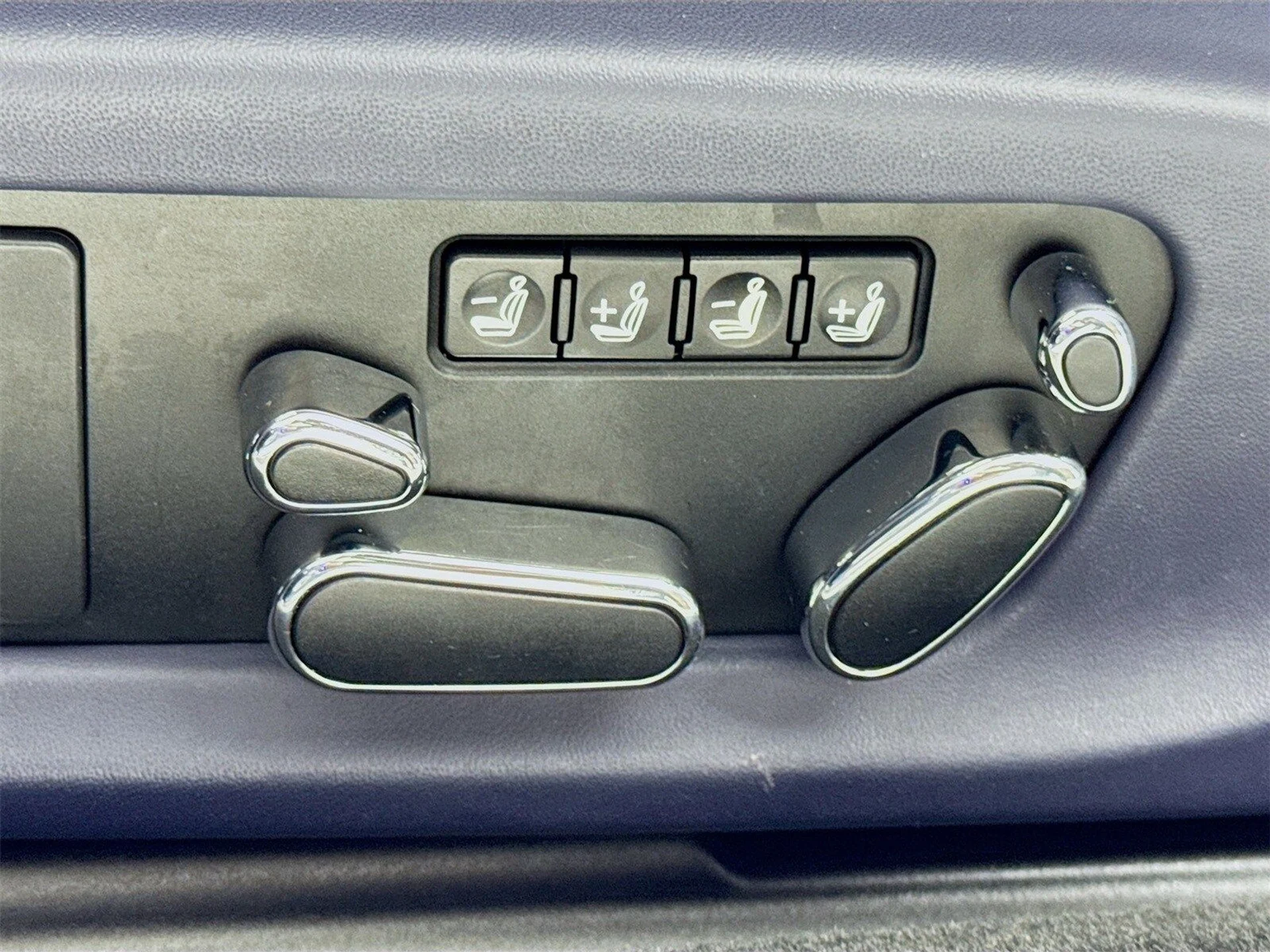 mph019_3326181238_df267c258b30f1f303948068312613b9x_d1a16be947