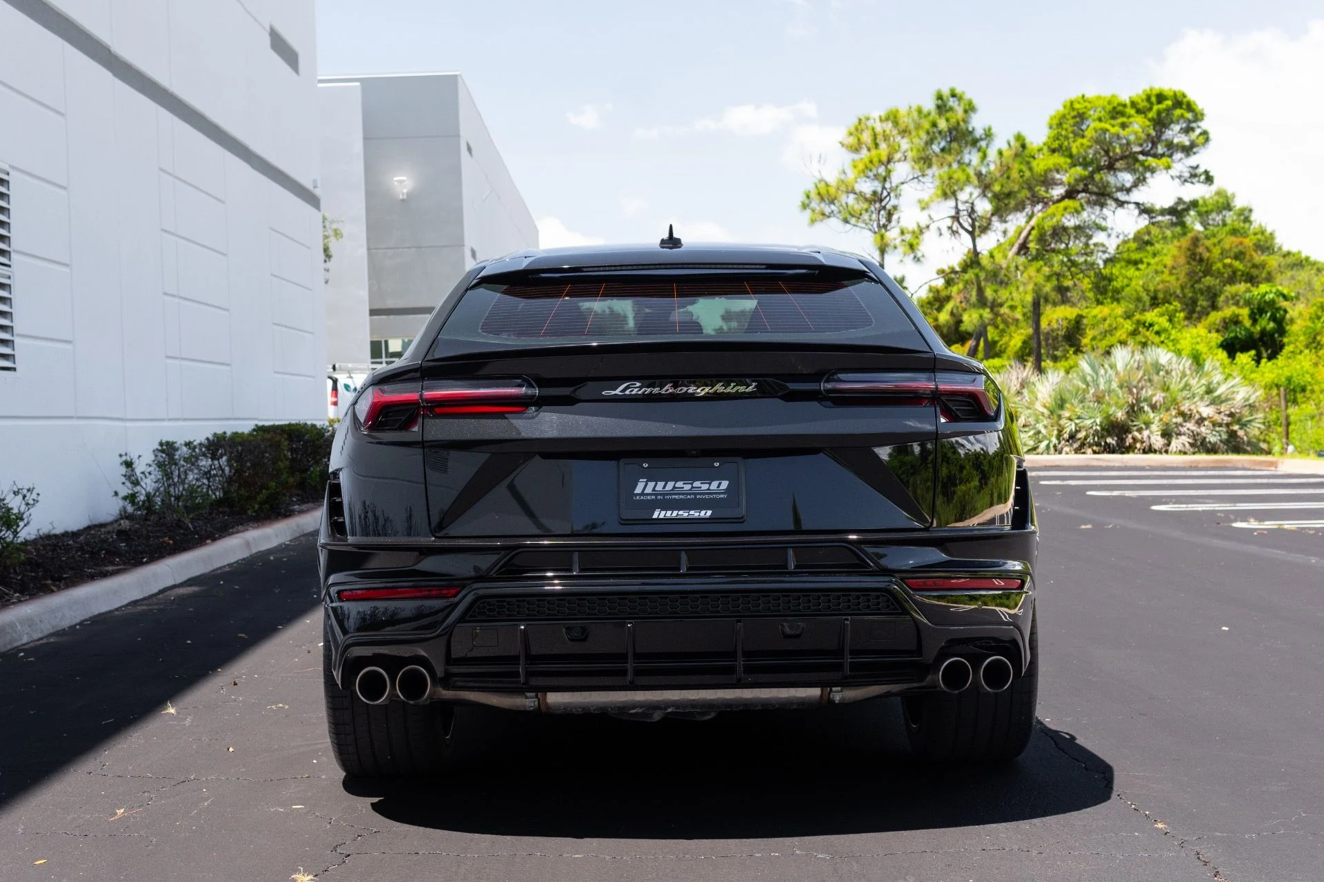 mph019_3328402231_Used_2023_Lamborghini_Urus_S_1780940773_1f03c526b1