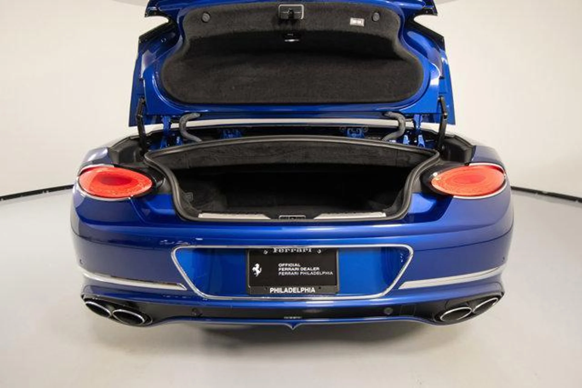 mph019_3329987127_db_Mdw_QN_8_Kj_KA_52wzi_WQ_Wx_CVG_Sf_U_1d4d5e8677