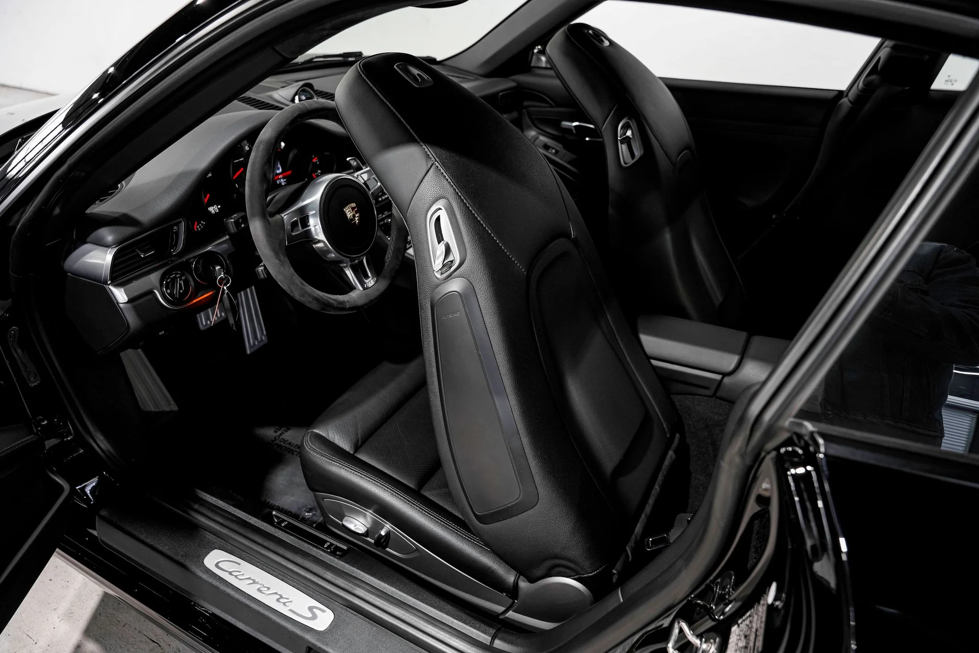 mph019_333093292_f8b712ef7d24efc8cc0d733e24d8153bx_7715dd80a9