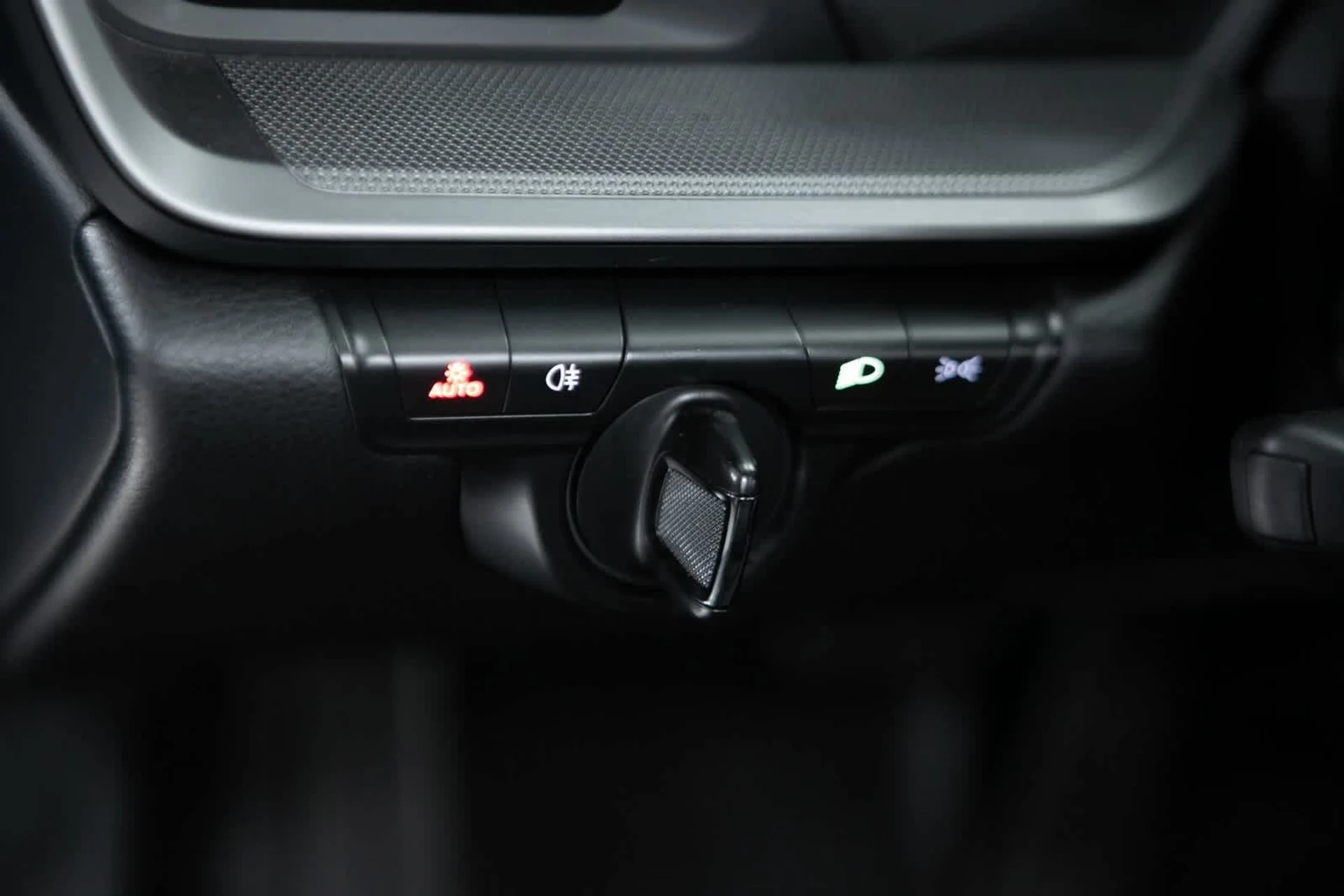 mph019_3330994718_62111a69df09c74daaccce81cff2e578x_94a6dcb16f