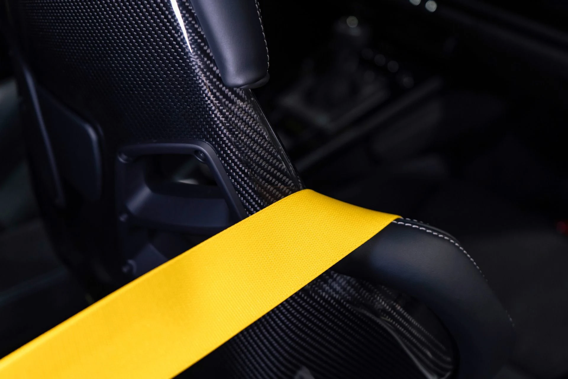 mph019_3335475950_Used_2025_Porsche_911_GT_3_RS_1773251157_a9e1fb4e1f