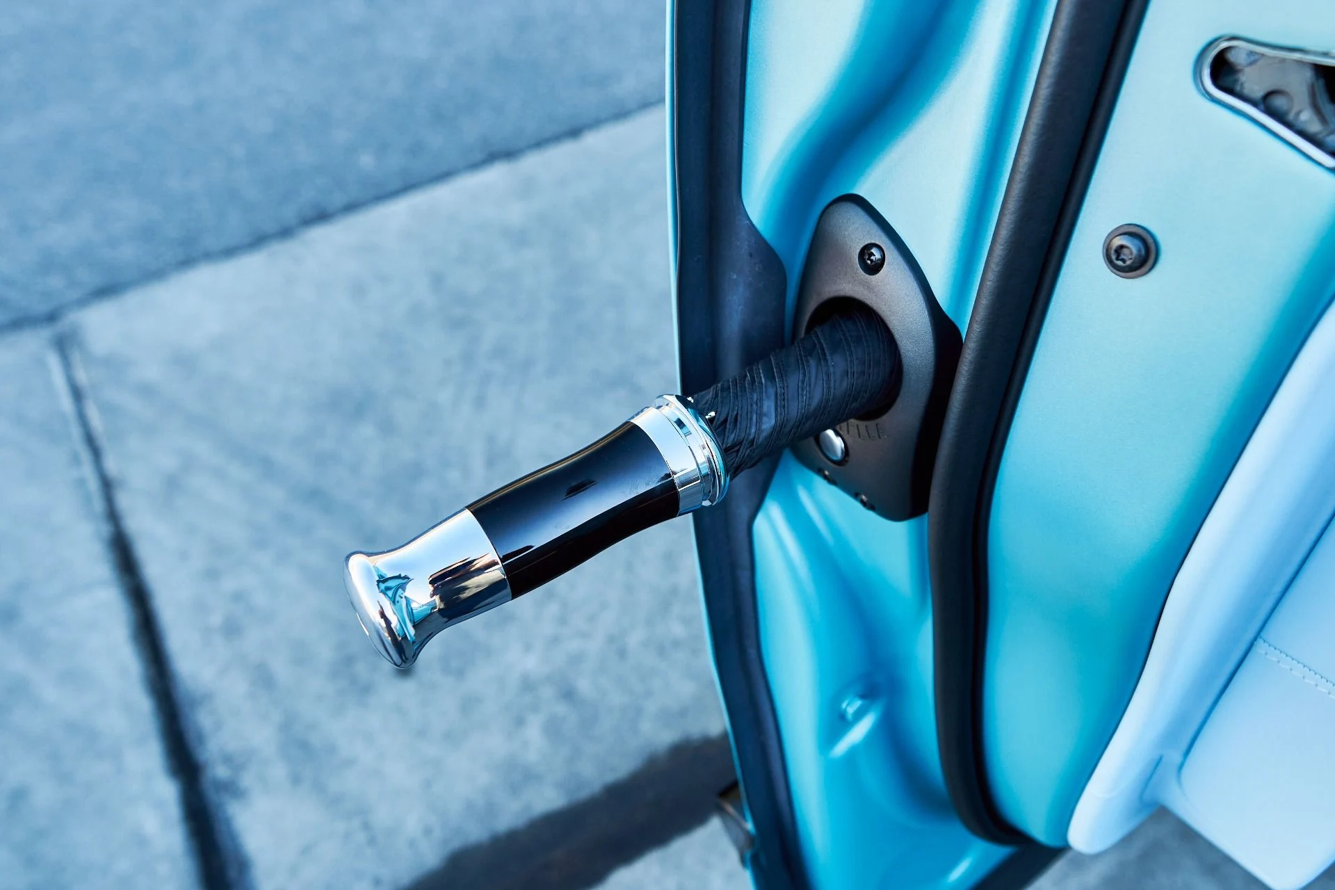 mph019_334880631_Used_2022_Rolls_Royce_Cullinan_Black_Badge_1765410993_989ded5e4f