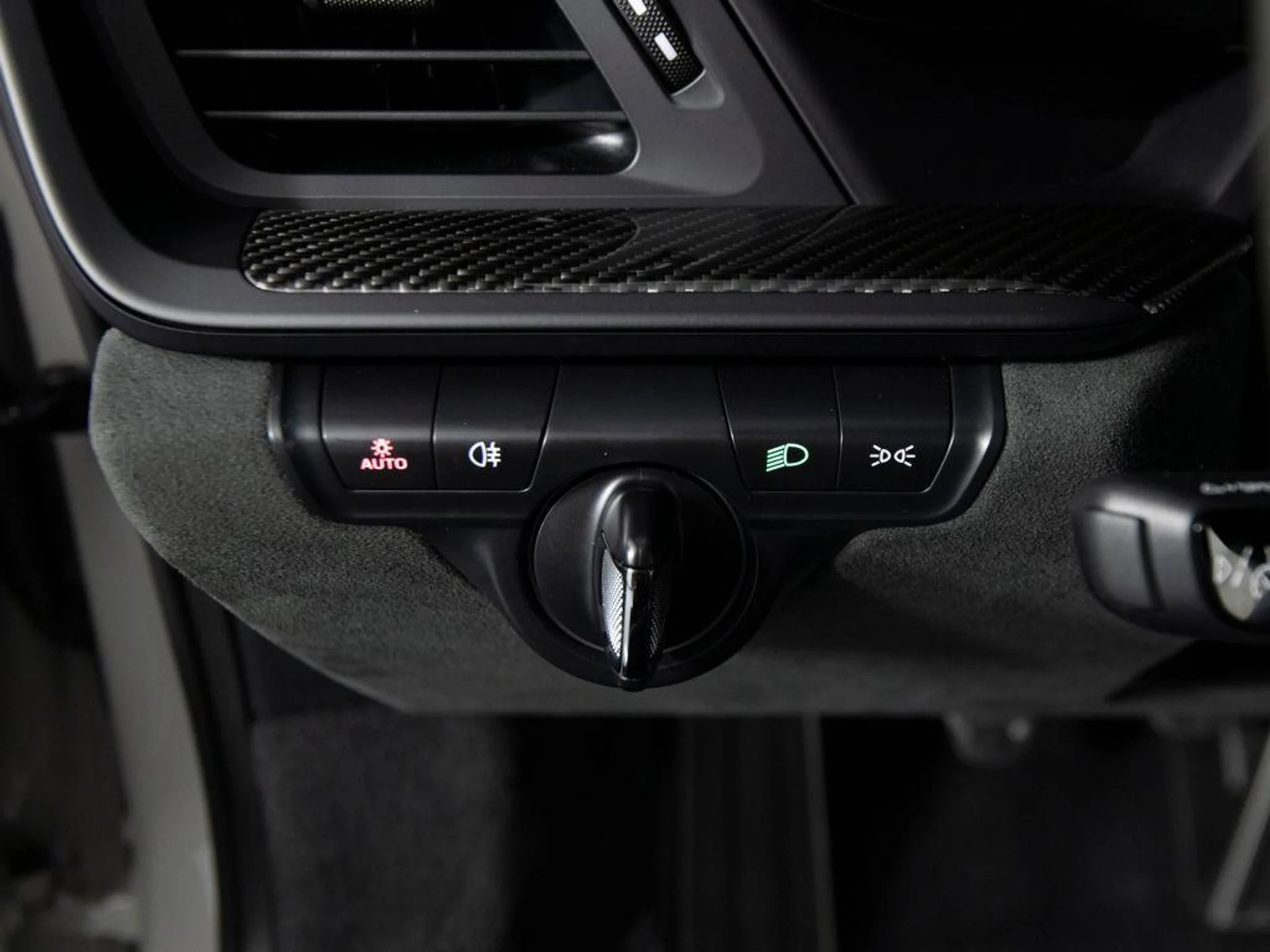 mph019_334970317_th_Abe_1327_Kob7y_Xmnj_Z488q_k_3d345f797a