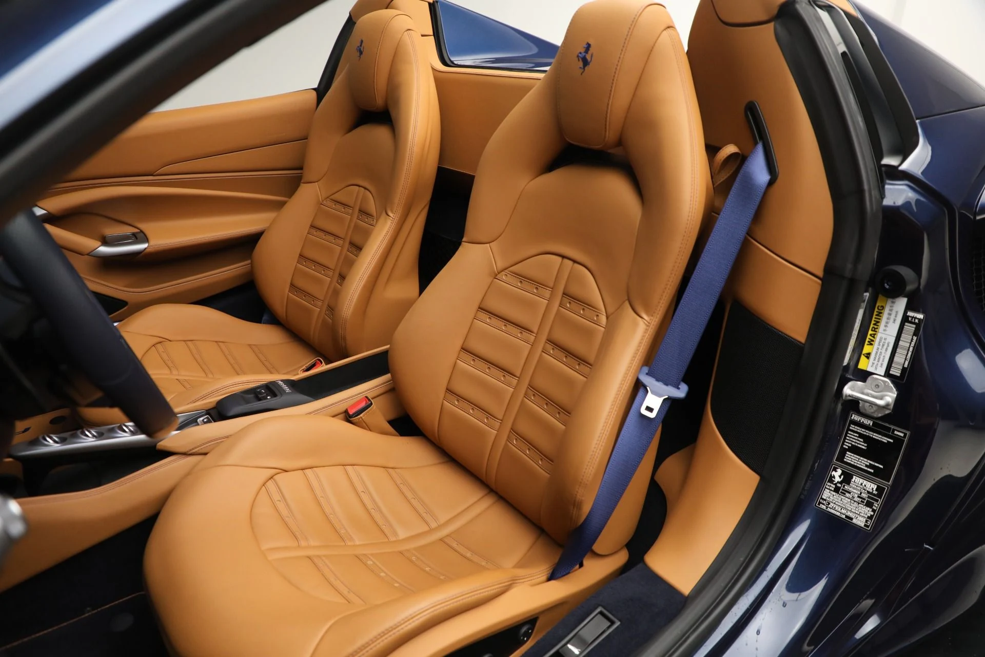 mph019_3350179346_Used_2022_Ferrari_F8_Spider_37a7c7f5a8