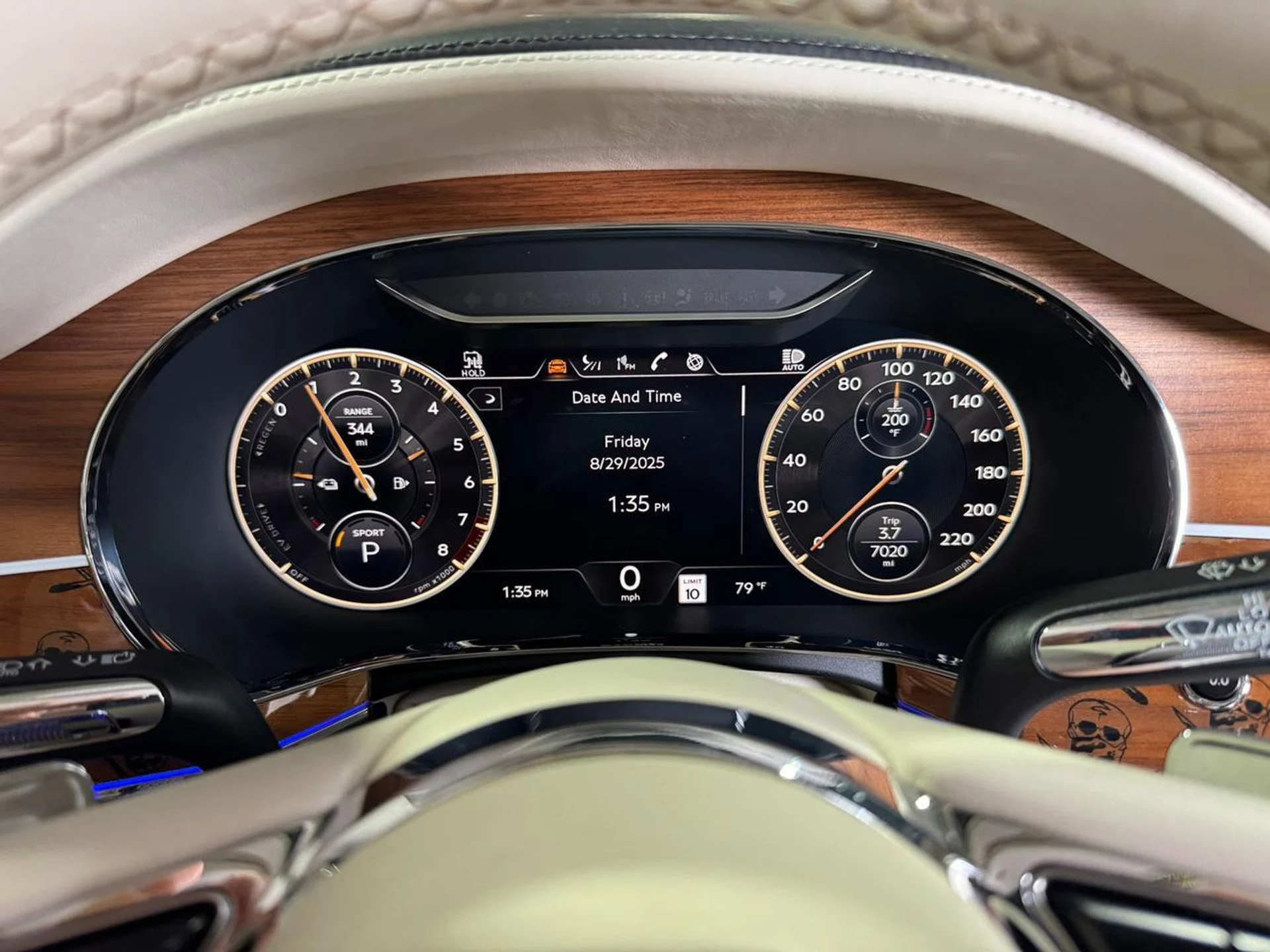 mph019_3353250919_b04d7671615721e6d3d5eb94fbf03d54_acf6fdd5be