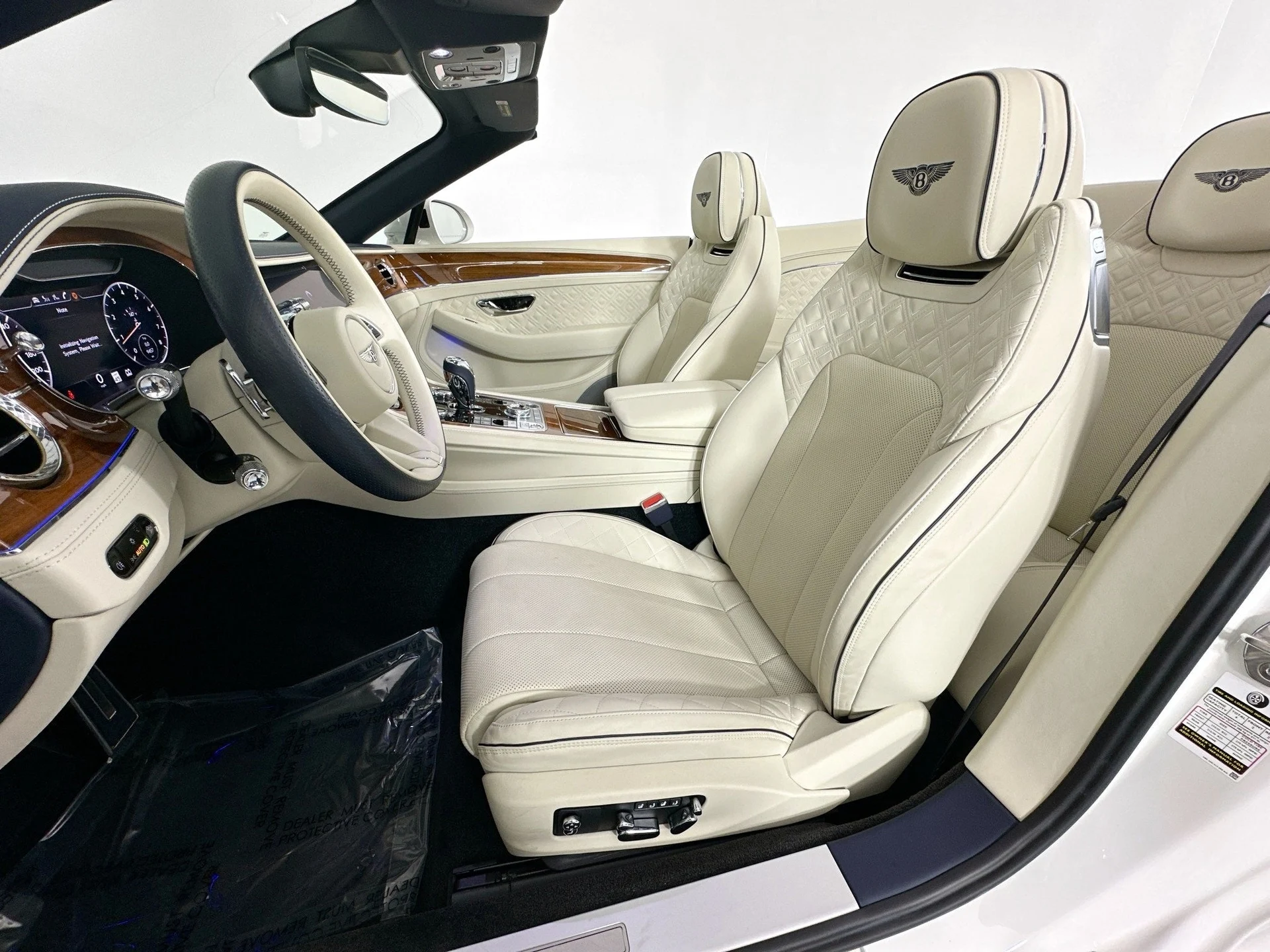 mph019_3353363127_20_e4da7271c5