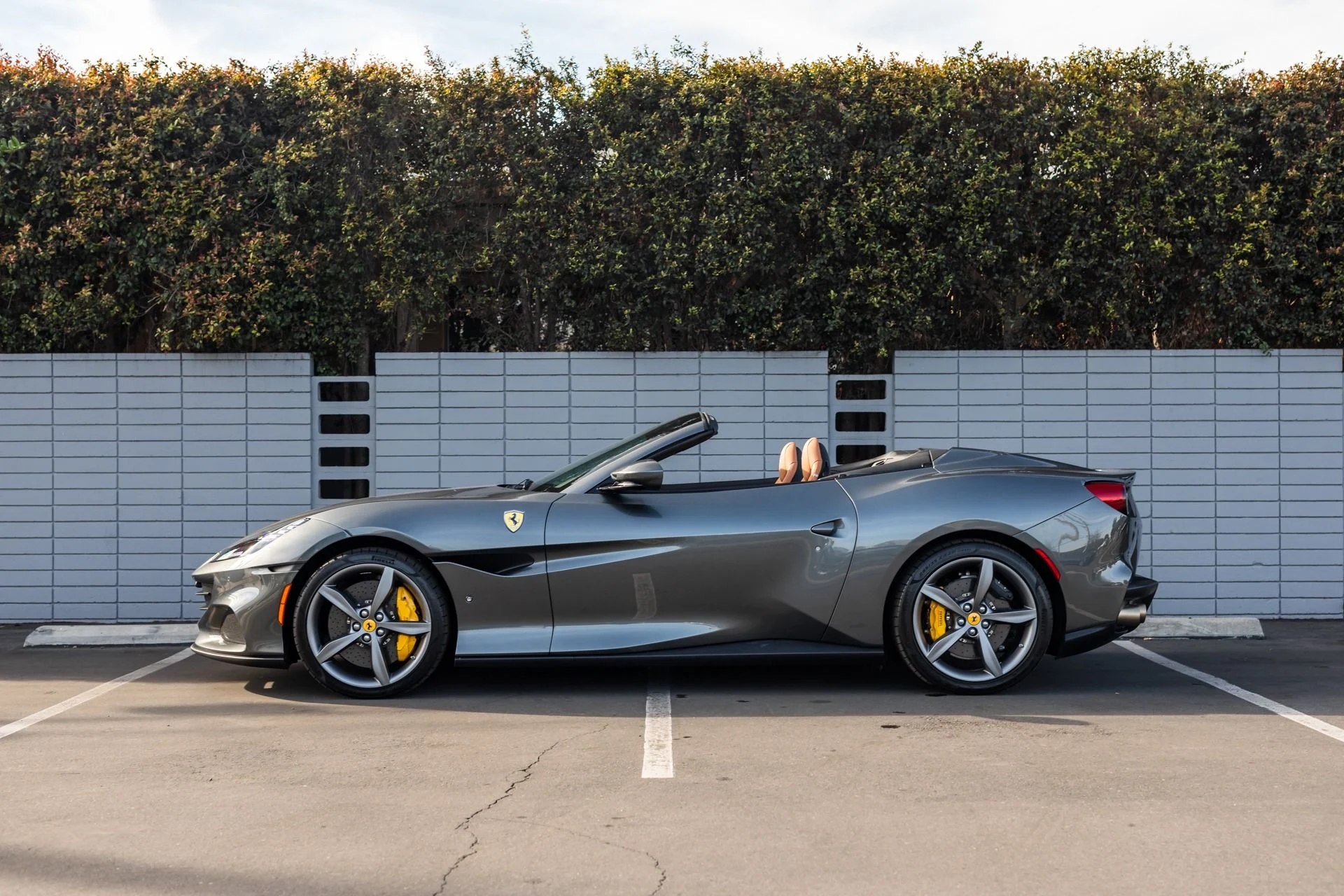 mph019_3360190473_Used_2023_Ferrari_Portofino_M_1735061506_be33926d04