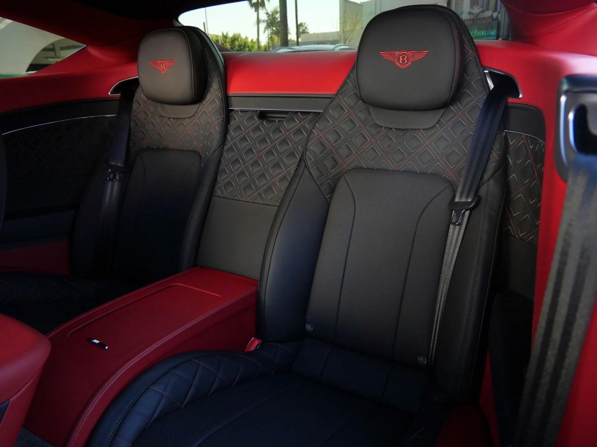 mph019_3369344444_941961ed176c20e99e786e84dc606199x_77ef1def4f