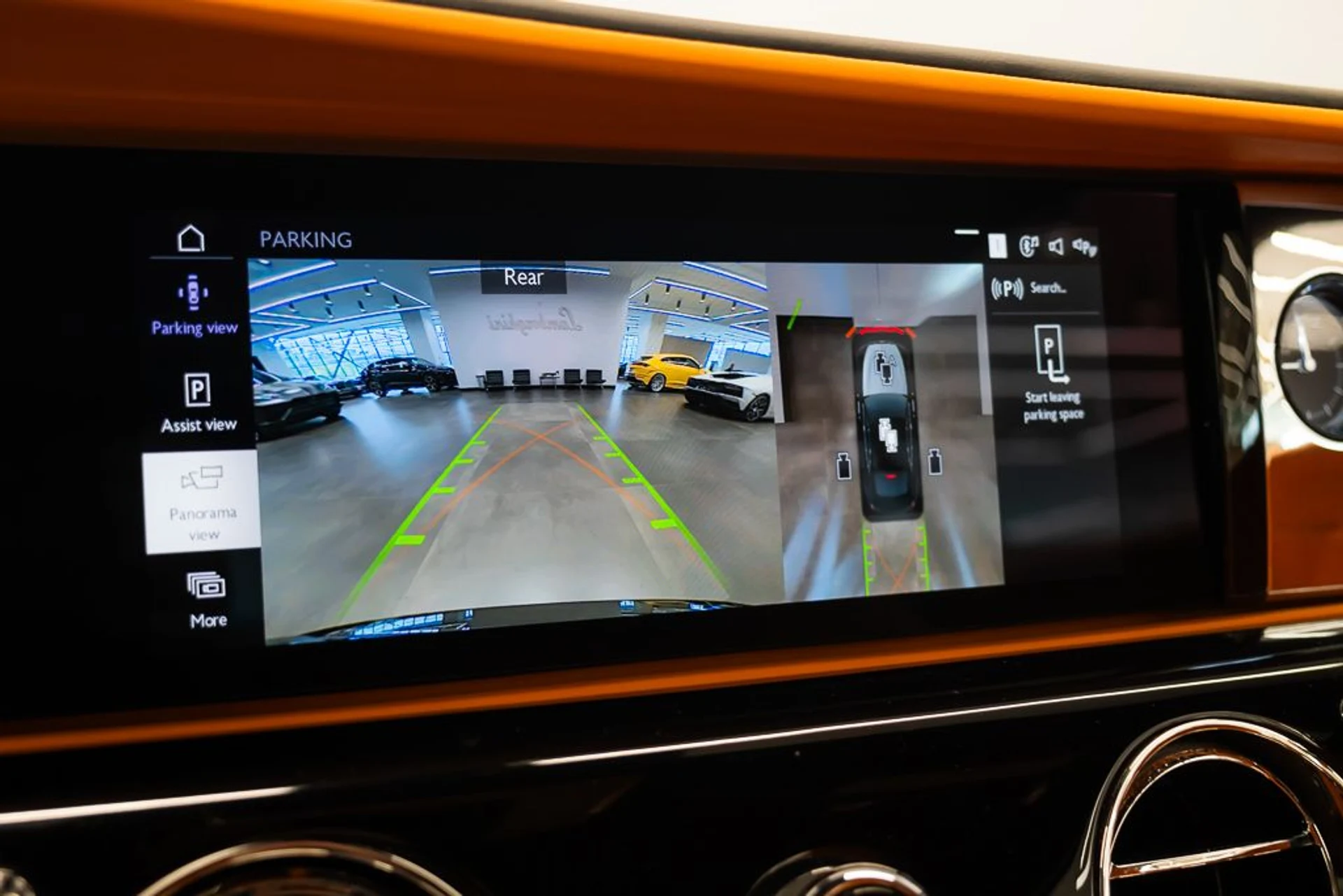 mph019_3373253370_rolls_royce_spectre_2024_jpg_v_1761331953_3994fff0e8