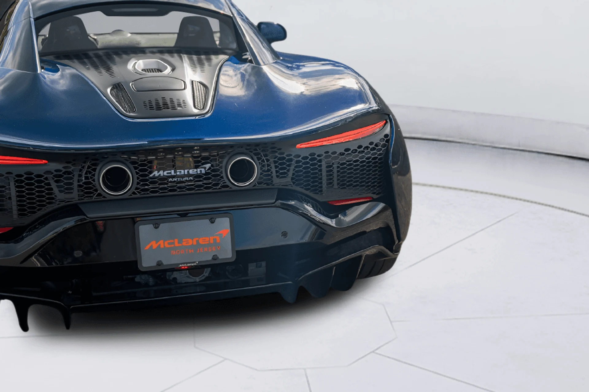 mph019_3374916865_db9f7893_4366_46f6_9c74_cfd49d24710f_2ca7107877