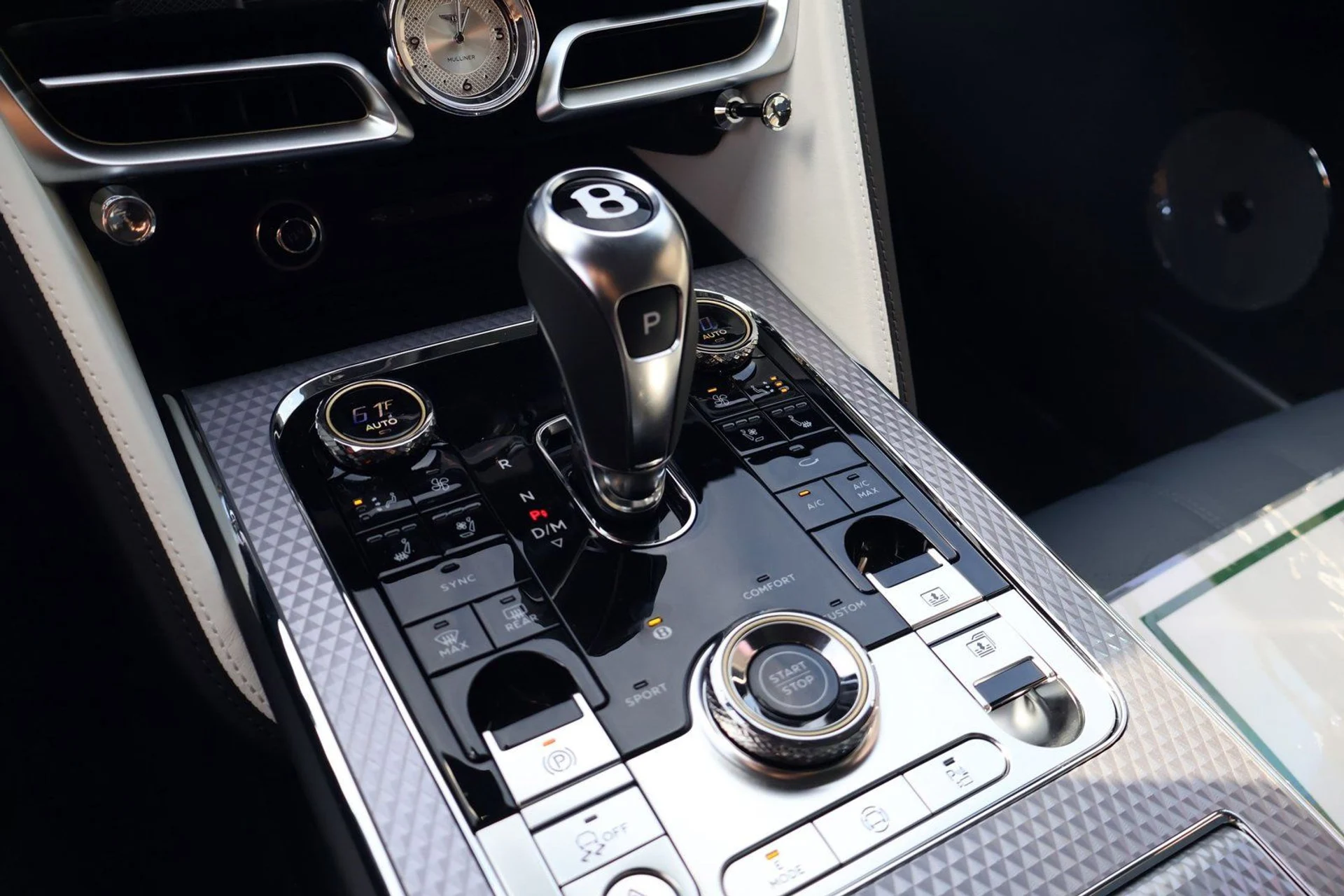 mph019_3377165751_375135524e4059b8e53537acc248db62x_0da4c8b9dd