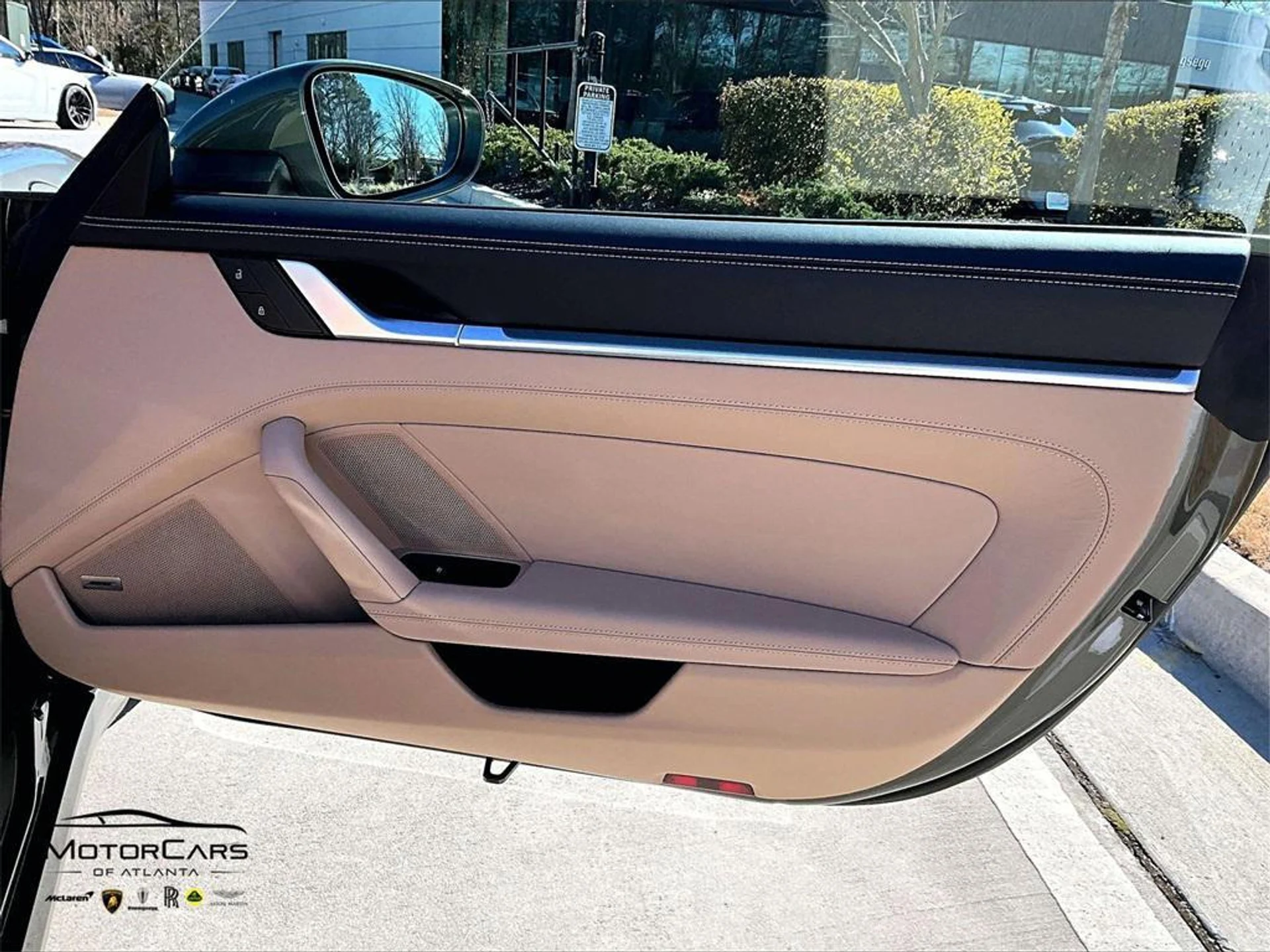 mph019_3378509255_t7_M_Ia4x_Aj_Tkeijlt_Zyg7fcz7g_M_4d0c36a9d0