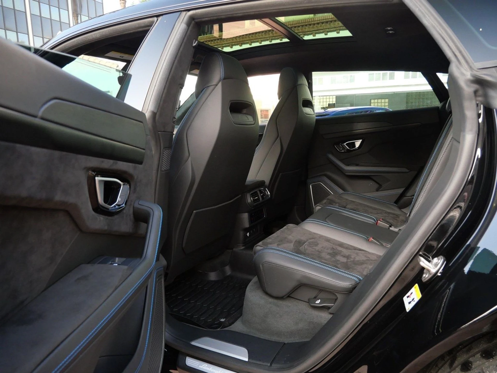 mph019_3379065844_35bfd0415534feb0a9dbfbe52a6eef29x_b413cfc20e