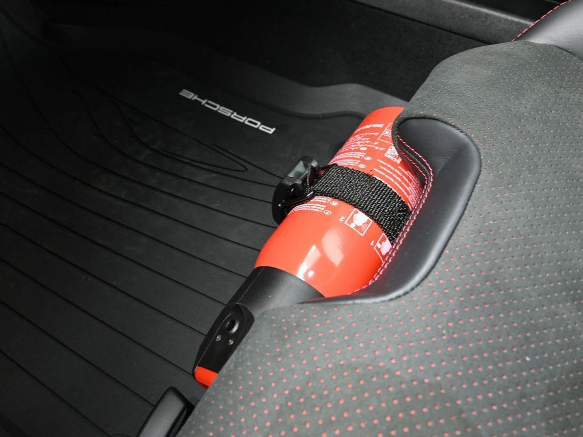 mph019_3387569931_Q6_Y_Pczbb_ZP_Qu_BWY_a8_Zm_Qx6p1aw_20fd3c305c