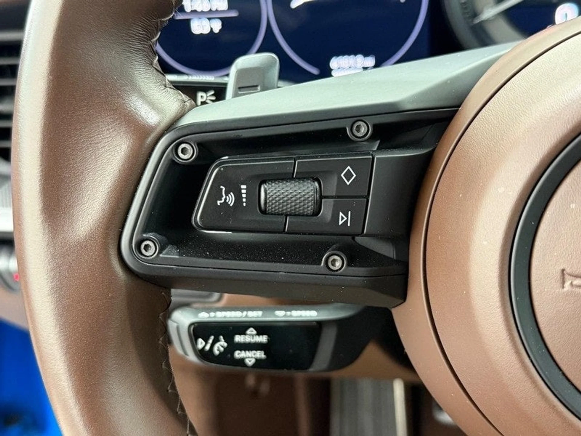 mph019_3393209074_20_d6250d802a