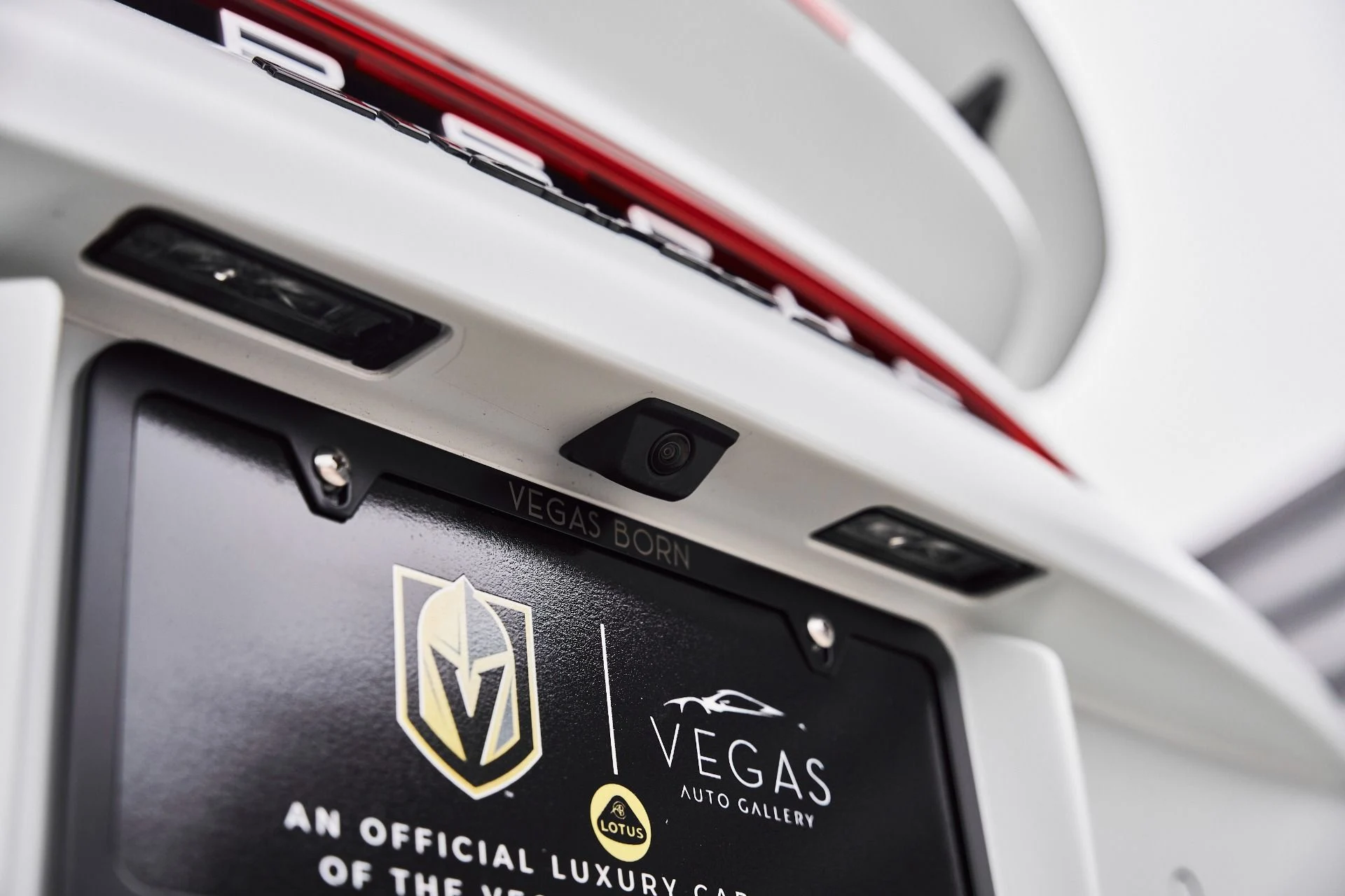 mph019_3396670510_Used_2024_Porsche_911_Turbo_S_1776446275_8bb250f39b