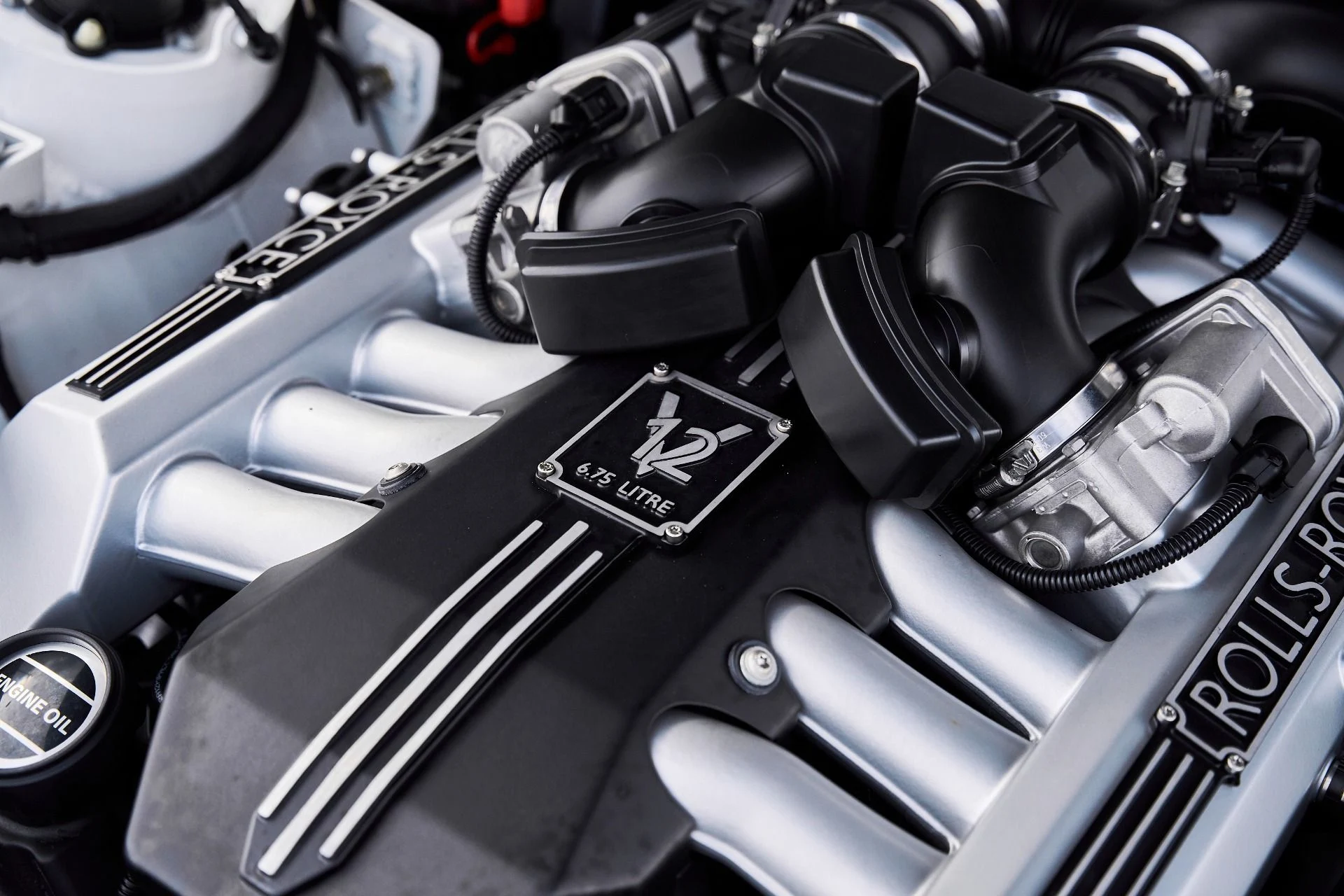 mph019_3396868673_Used_2008_Rolls_Royce_Phantom_Drophead_Coupe_Base_1769135996_6a00d34324