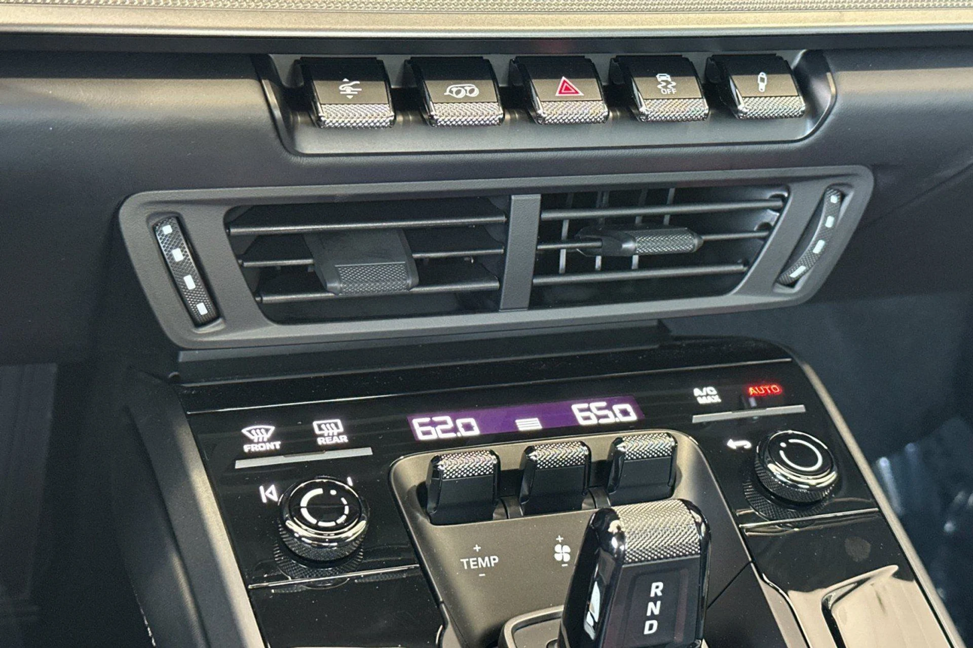 mph019_339860202_cf6d214b39961188f0dc42de02e17090_d4715b4654