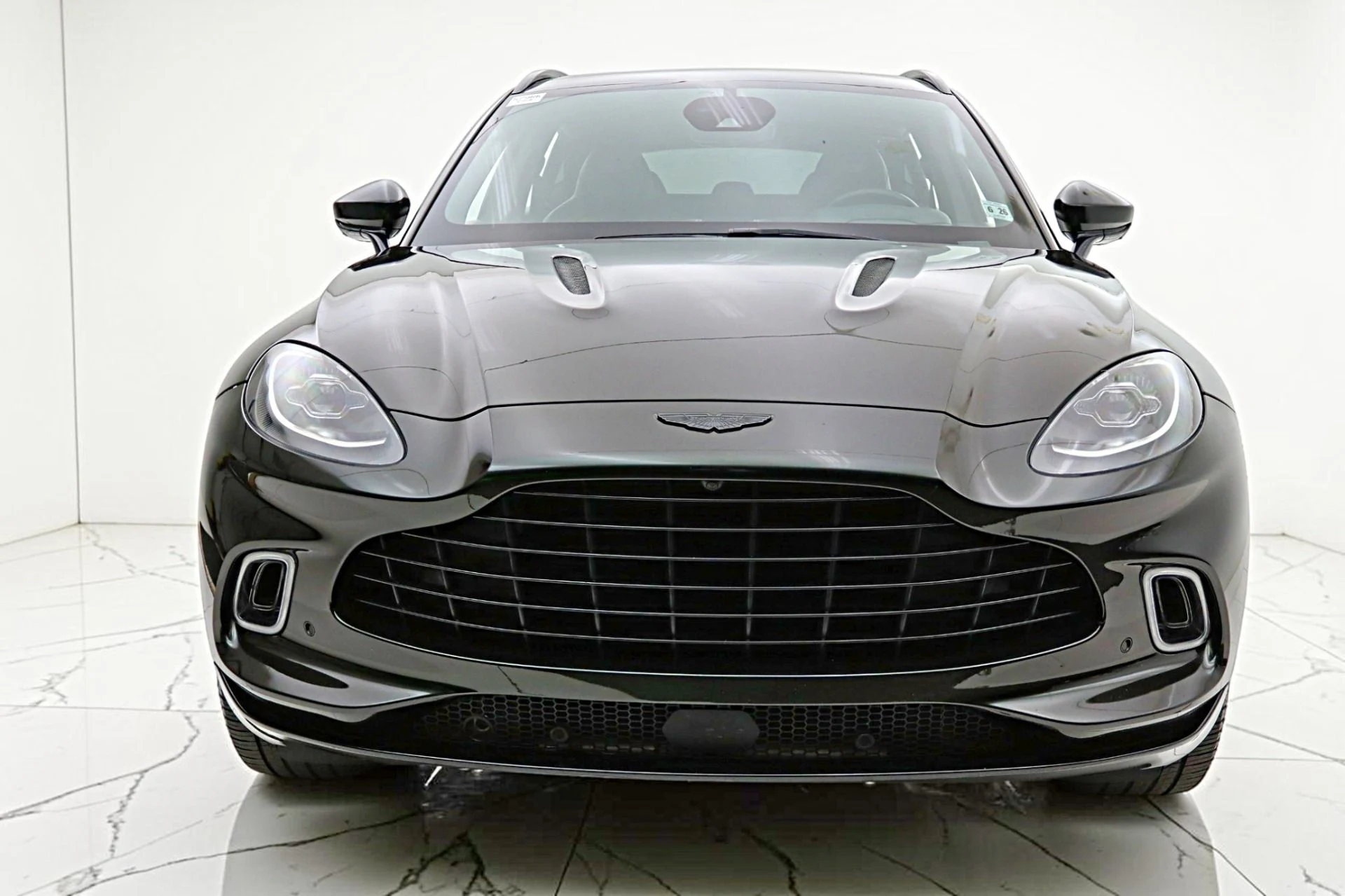 mph019_3405802707_Used_2021_Aston_Martin_DBX_6ad860cb8d