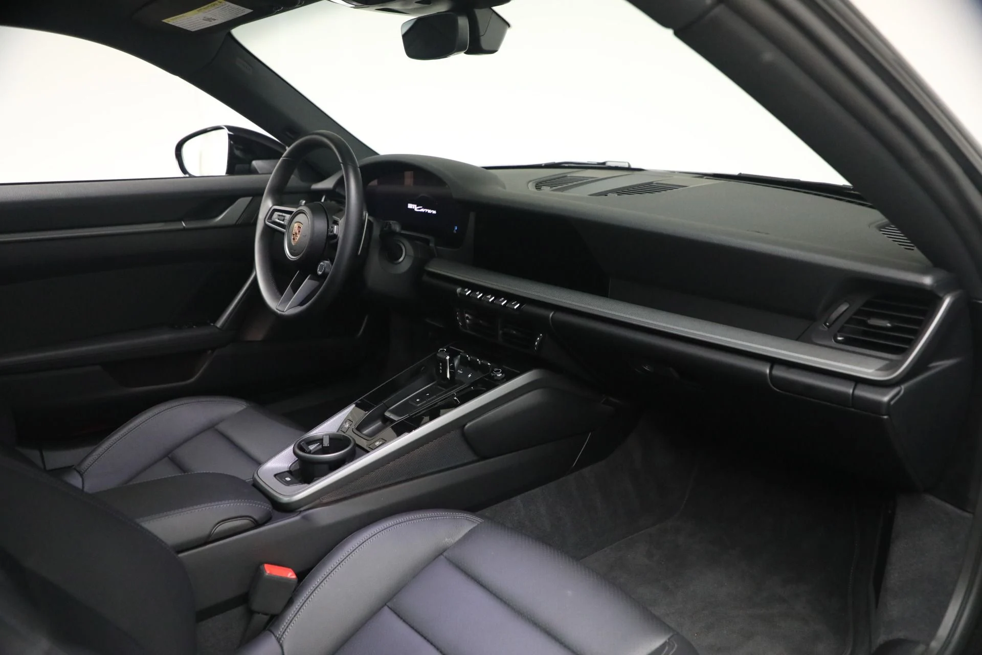 mph019_340609242_Used_2025_Porsche_911_Carrera_1776712574_712db6d860