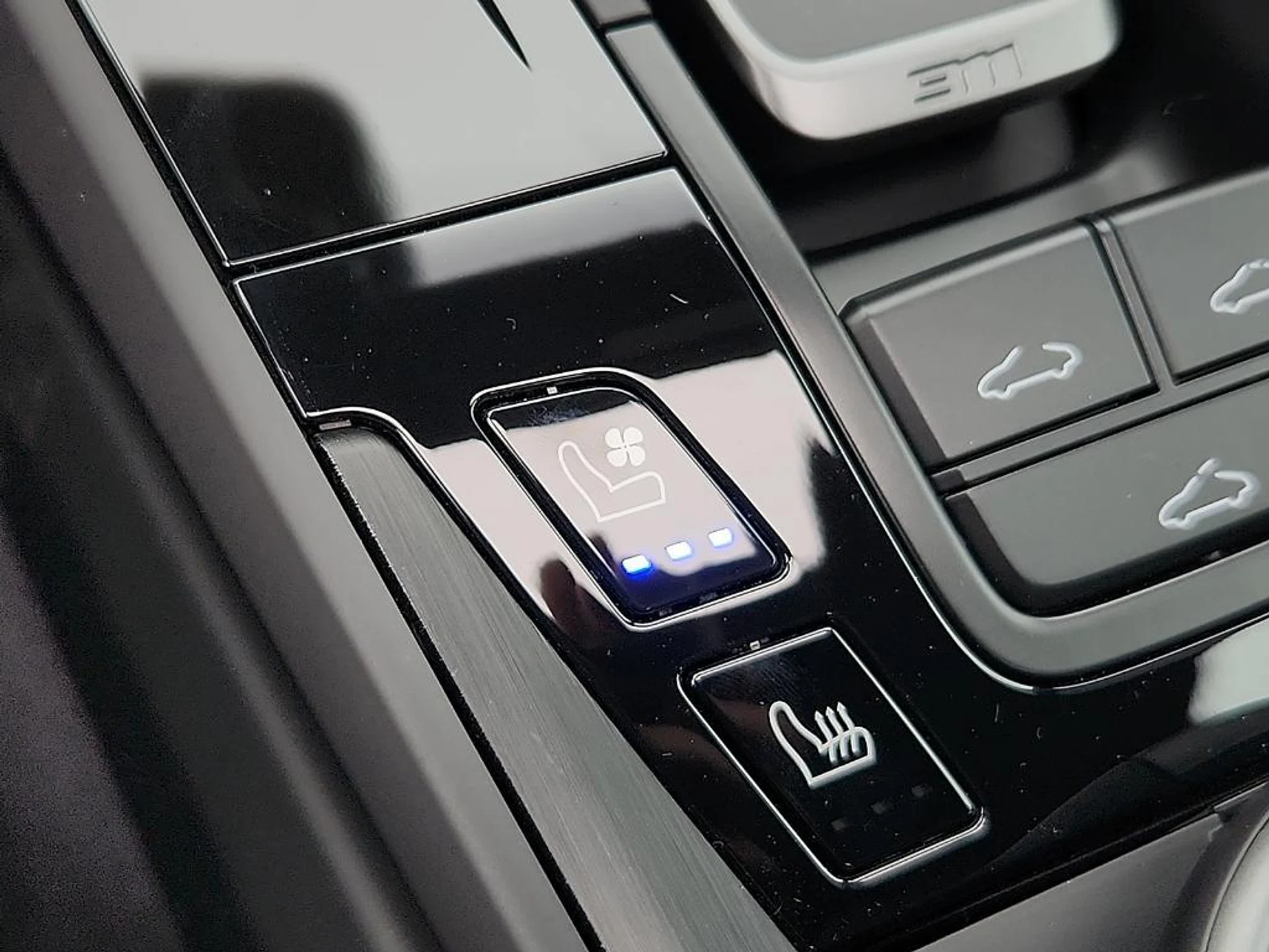 mph019_3406842792_1_Vmv4_KS_9_Rx_RW_9_B4w_TEJ_Yrm_T_Res_U_a80665a94d