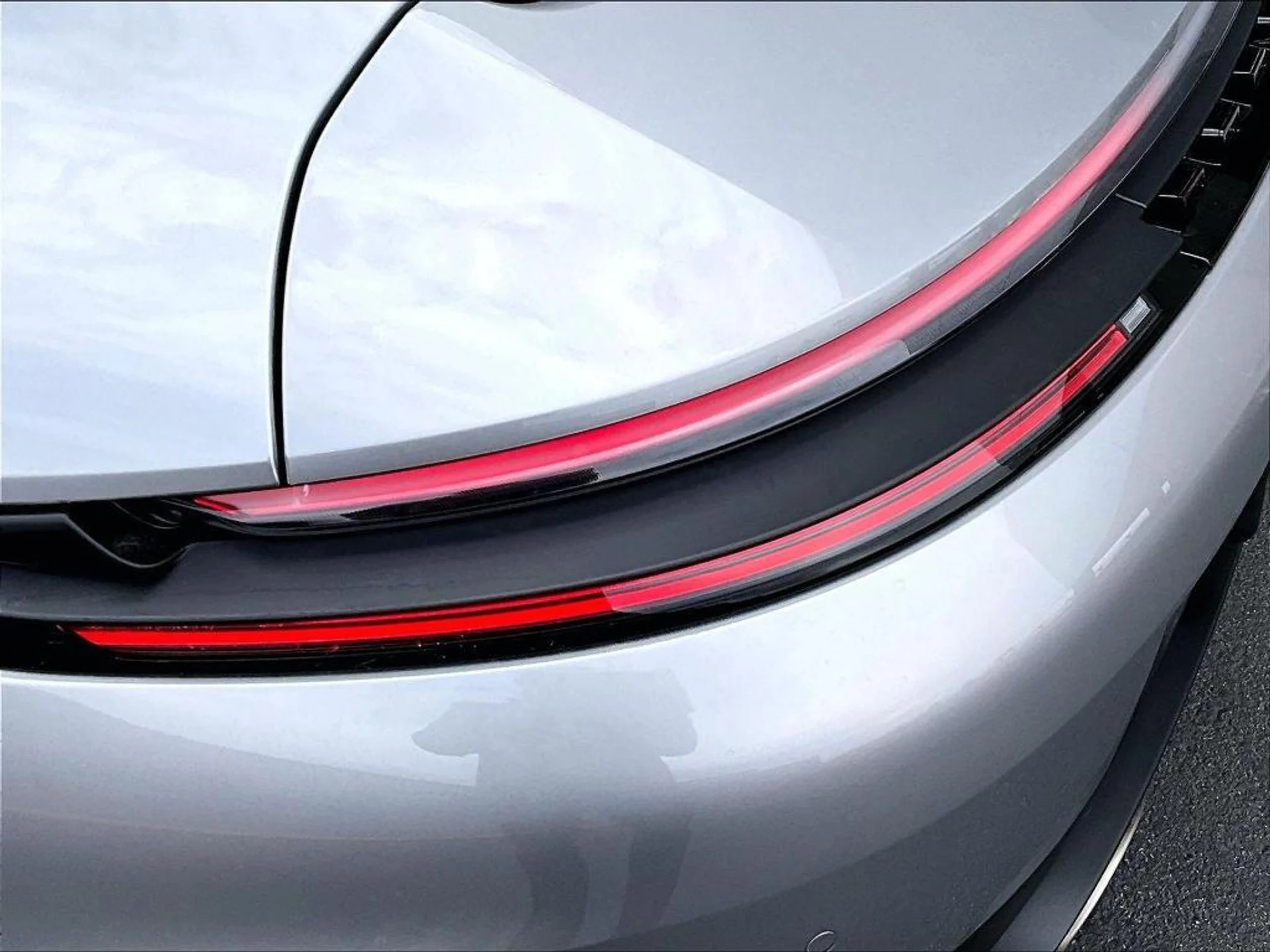 mph019_341178259_exxqg_H_Vc_U_Tqoul_Vp5tf_14_EH_Mh_U_6152c8c8c3