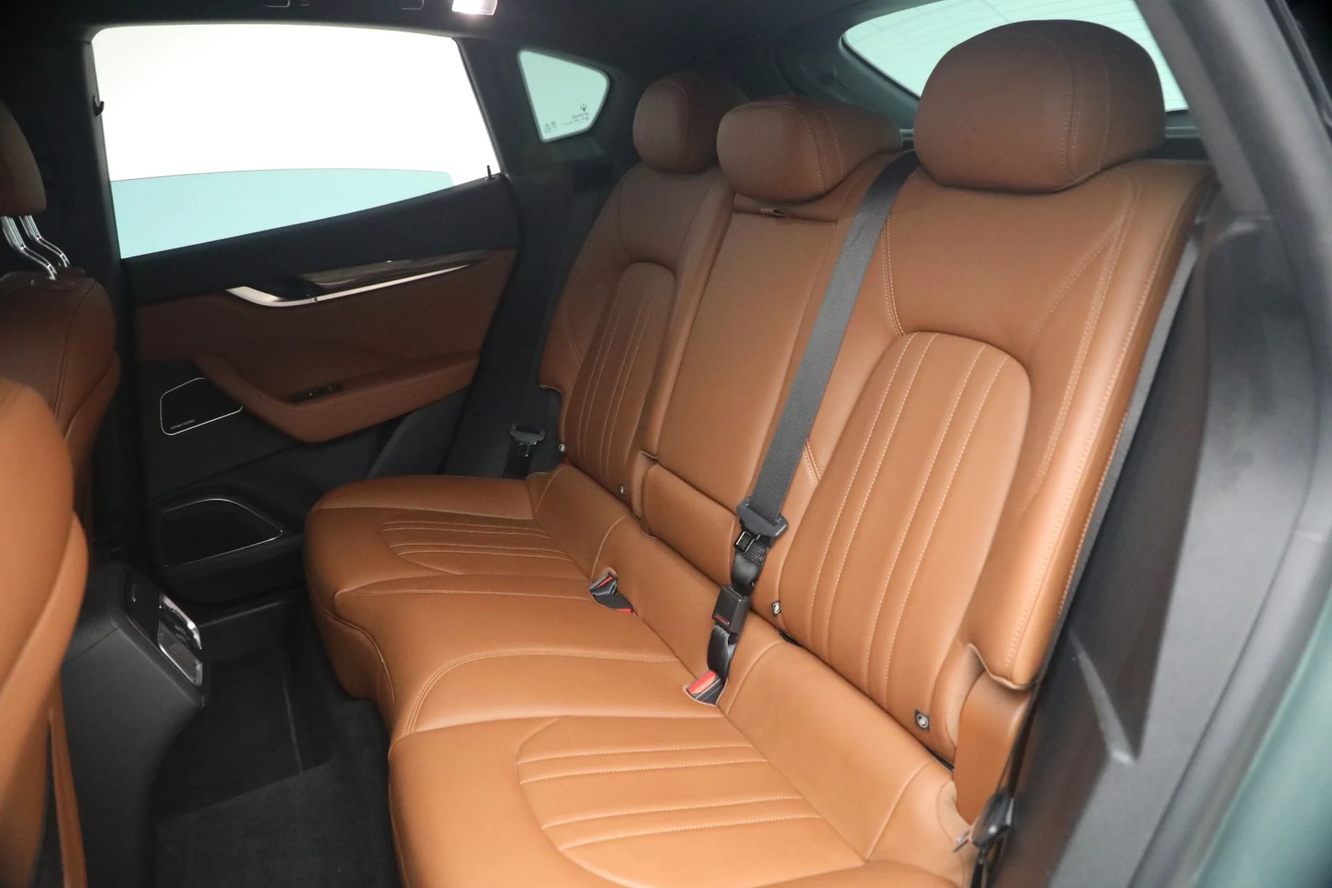mph019_3415152833_Used_2022_Maserati_Levante_GT_1777580690_4be5ba5f0a