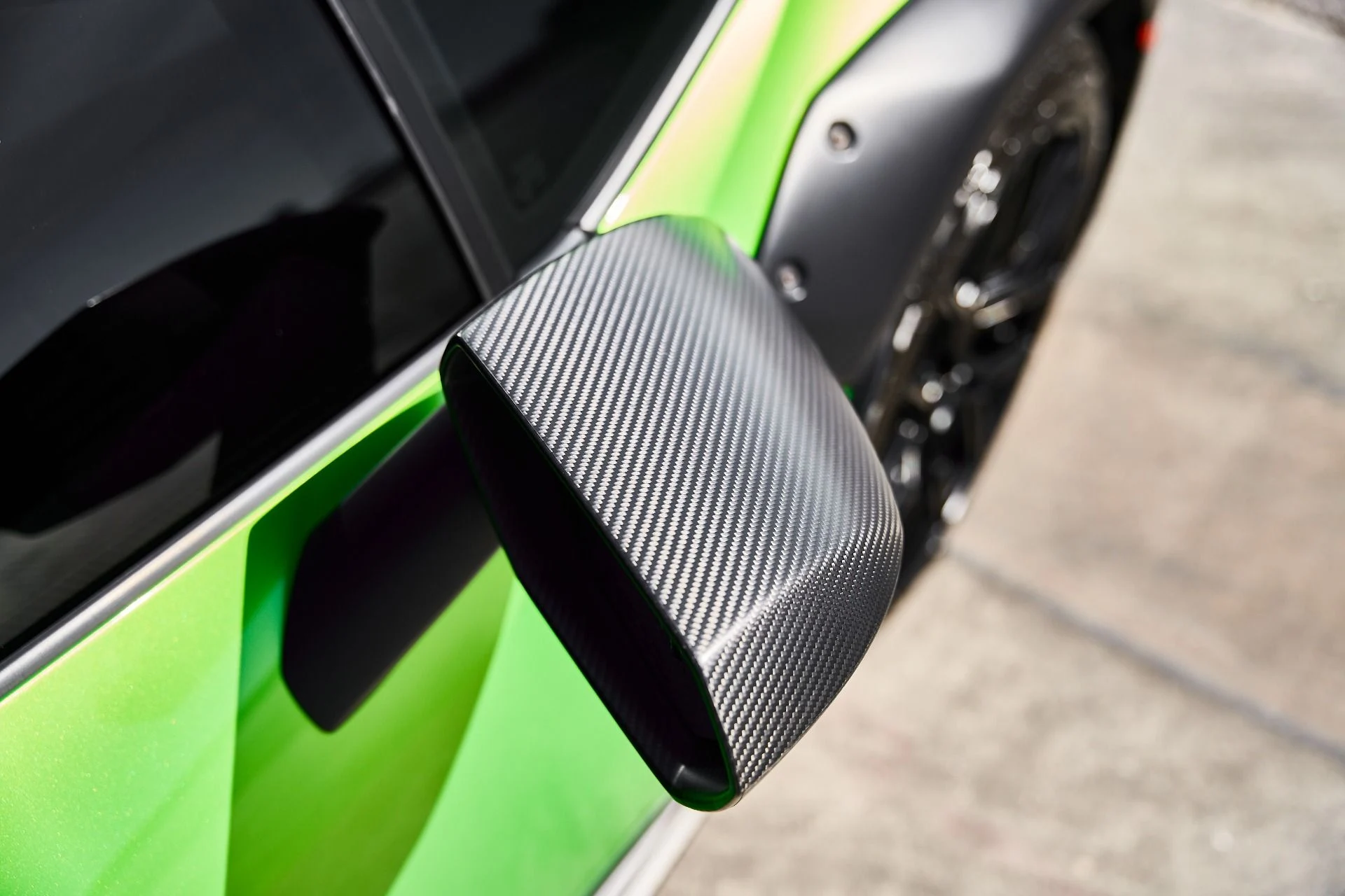 mph019_3418639264_Used_2024_Lamborghini_Huracan_Sterrato_Base_1774300073_9e843ab8e0