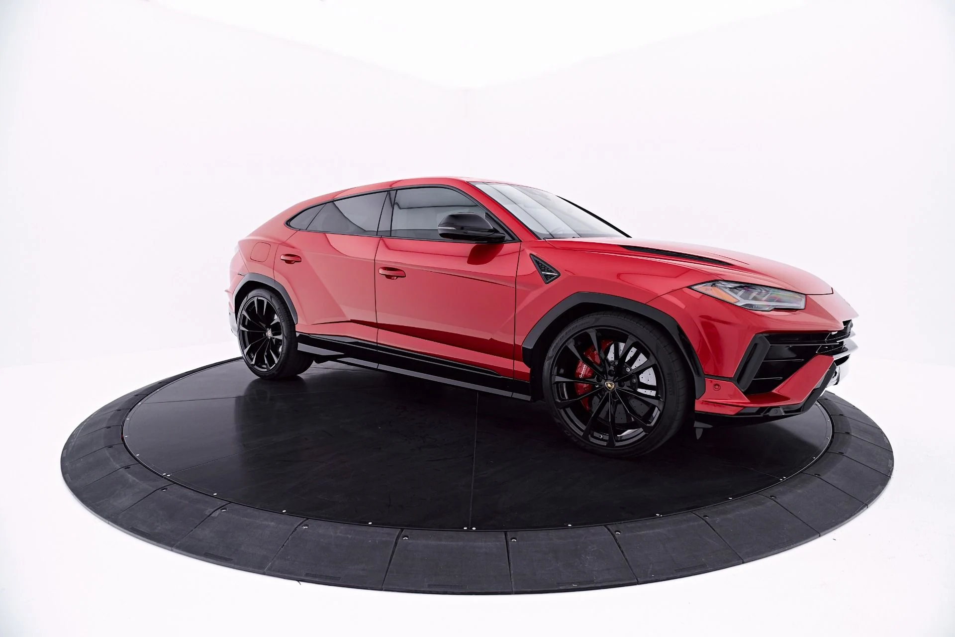 mph019_3419058060_Used_2023_Lamborghini_Urus_S_1781910480_77ee4f8a39