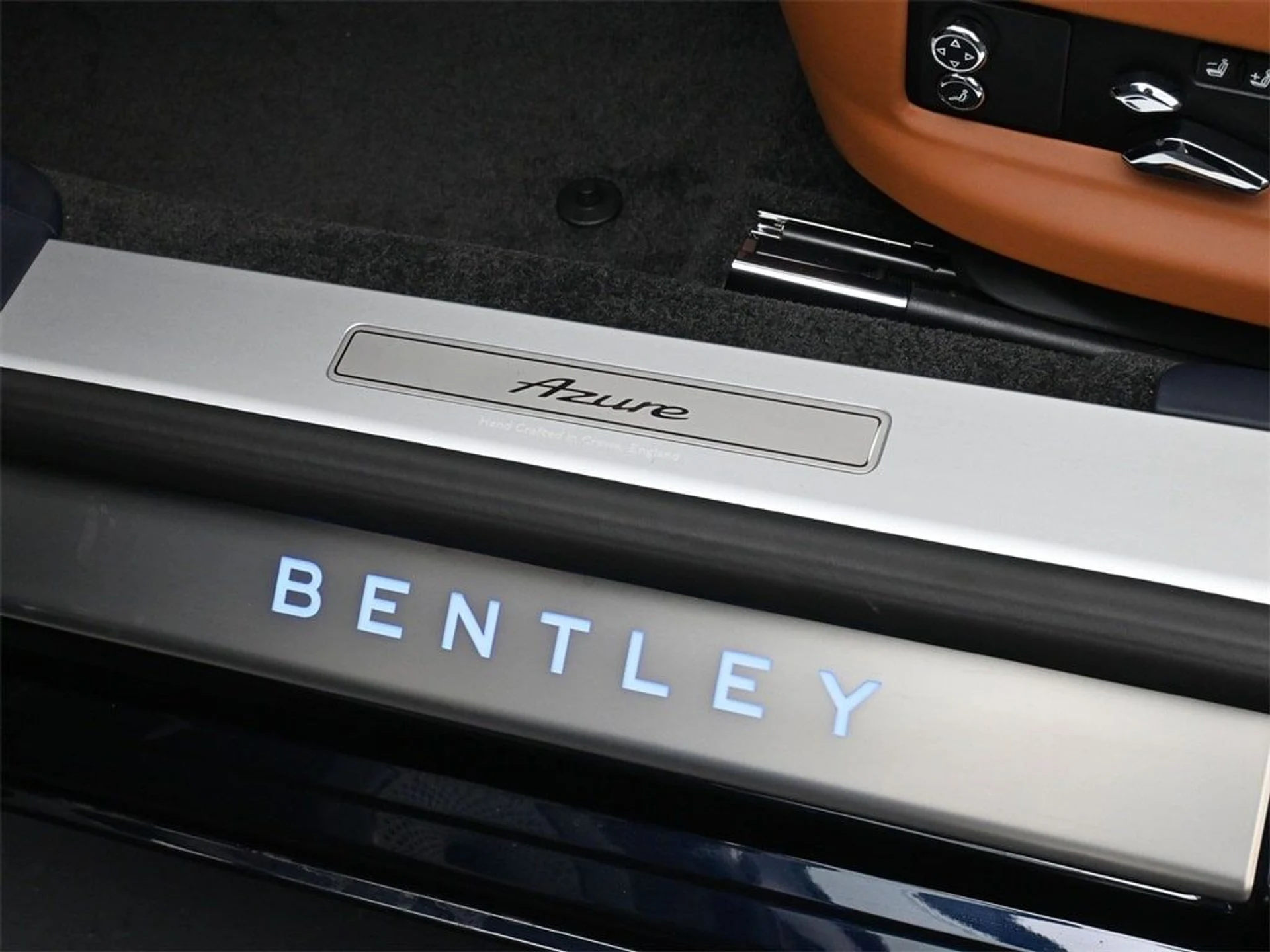 mph019_3422836307_b8d8e91ad7dd8789b7012783975686f8x_9222e6c47f