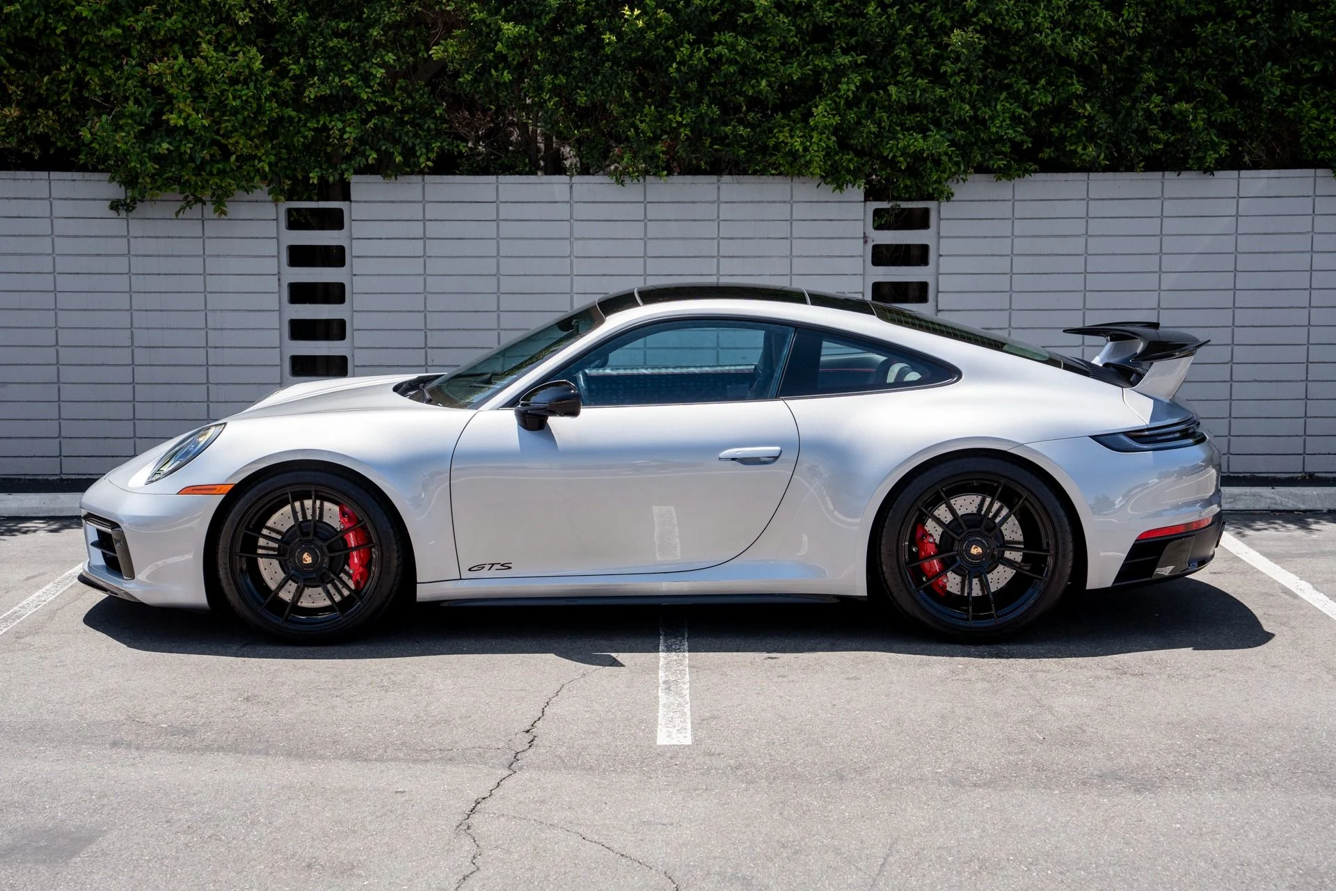 mph019_3429849043_Used_2024_Porsche_911_Carrera_4_GTS_1751586999_2ce4b0beec