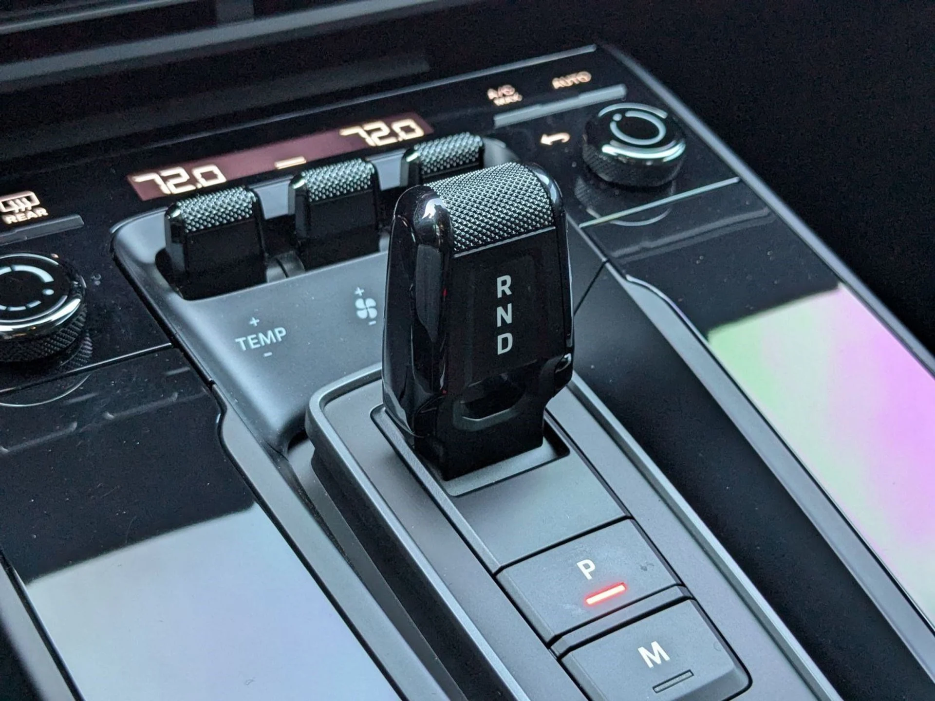 mph019_3431737895_d055dc748ce456f9f1c2677935a100d6x_91b28c1205