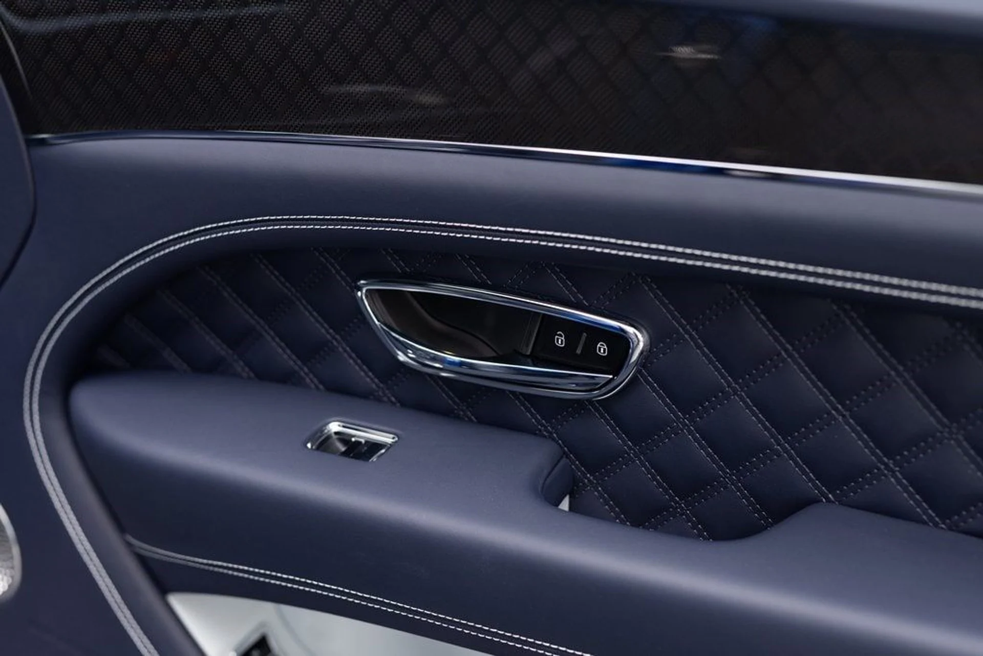 mph019_3435952333_40fec835f357d98ce94fd029f90335e1x_d01377dd44