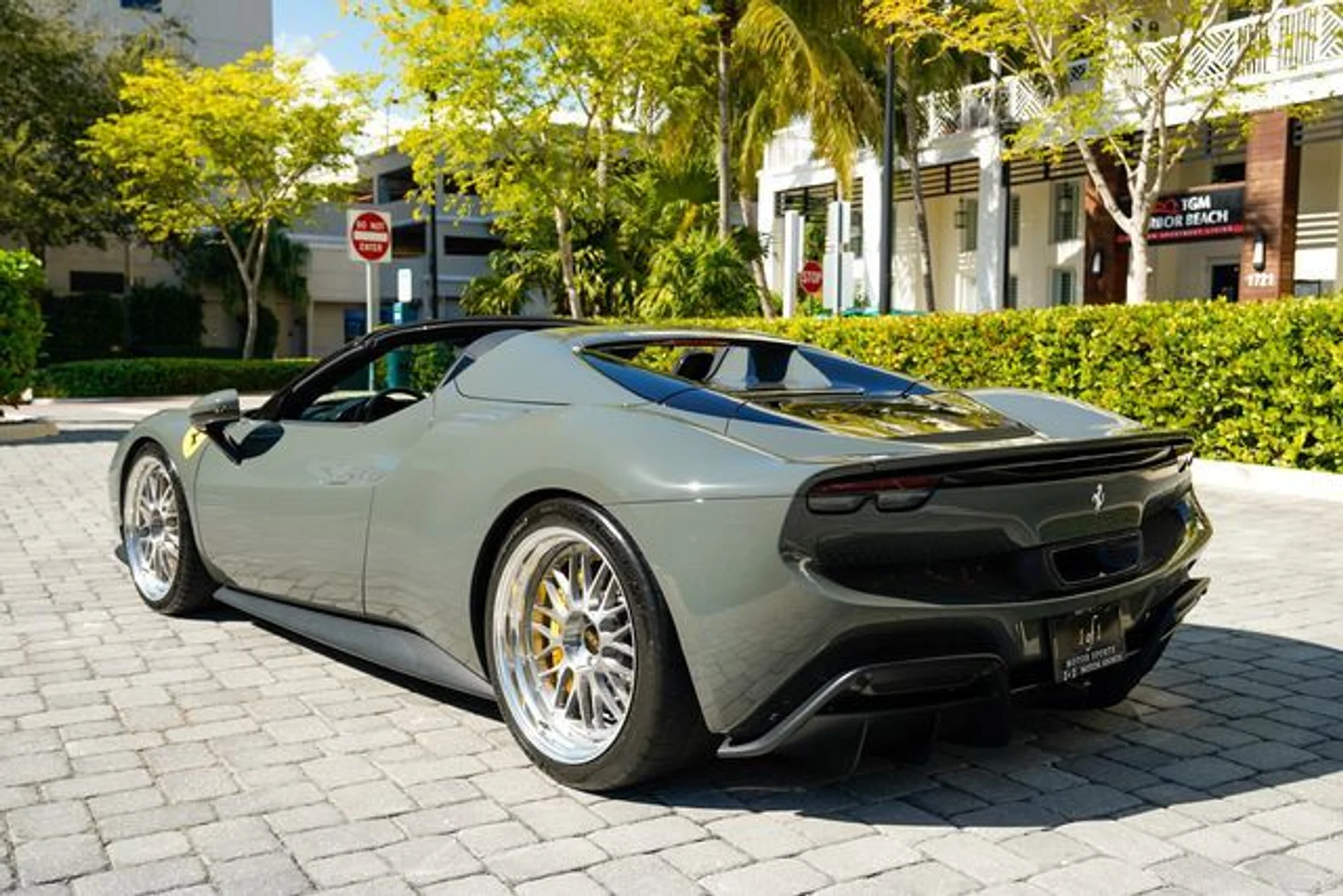 mph019_3441715564_22966830_20_afc3b33999