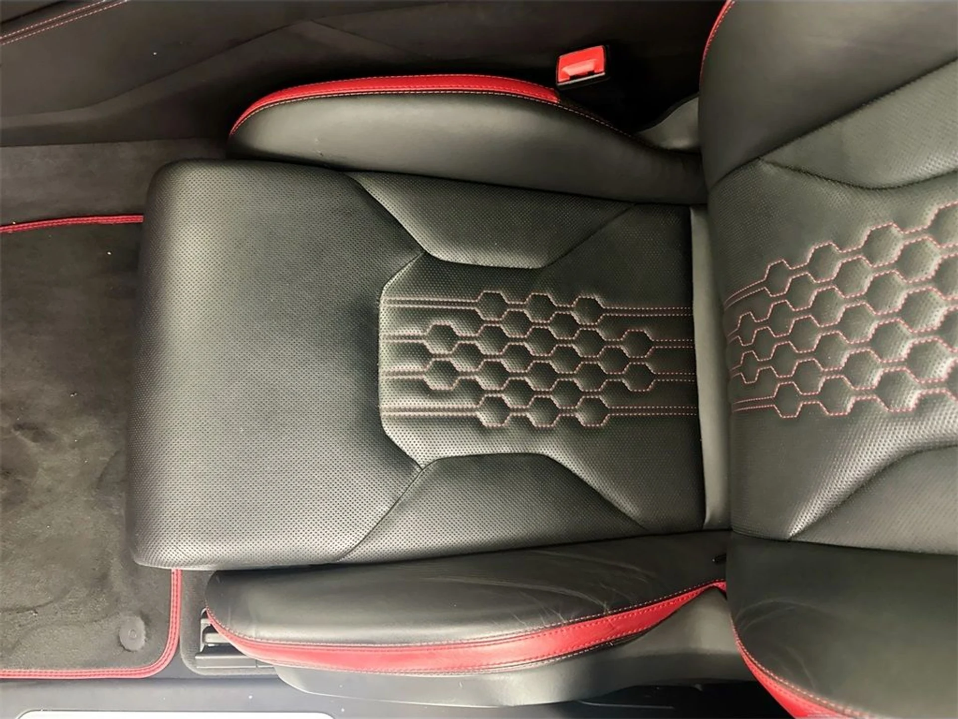 mph019_3443326400_a409a48b692a56500c5eaa3b0d2ba10b_7d315e65ed