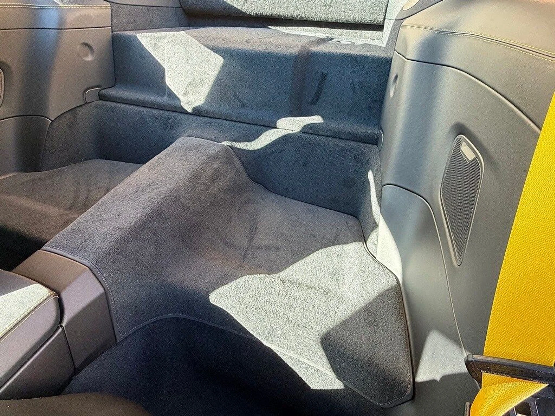 mph019_3451212517_7ee88862e10c38a0de3e92829546d3b2x_c724a34415