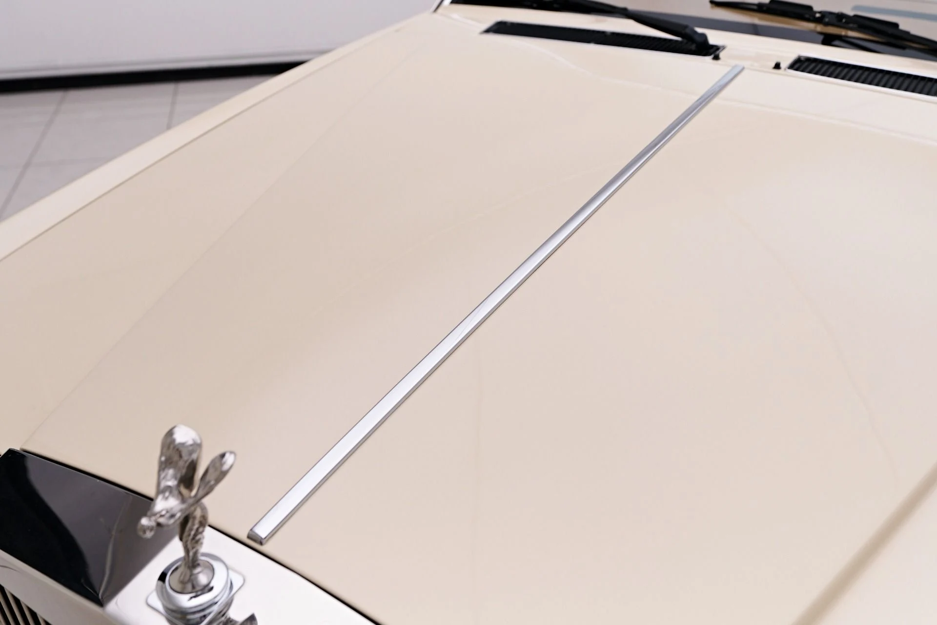 mph019_3454634156_Used_1990_Rolls_Royce_Silver_Spur_1755058774_cd87475289