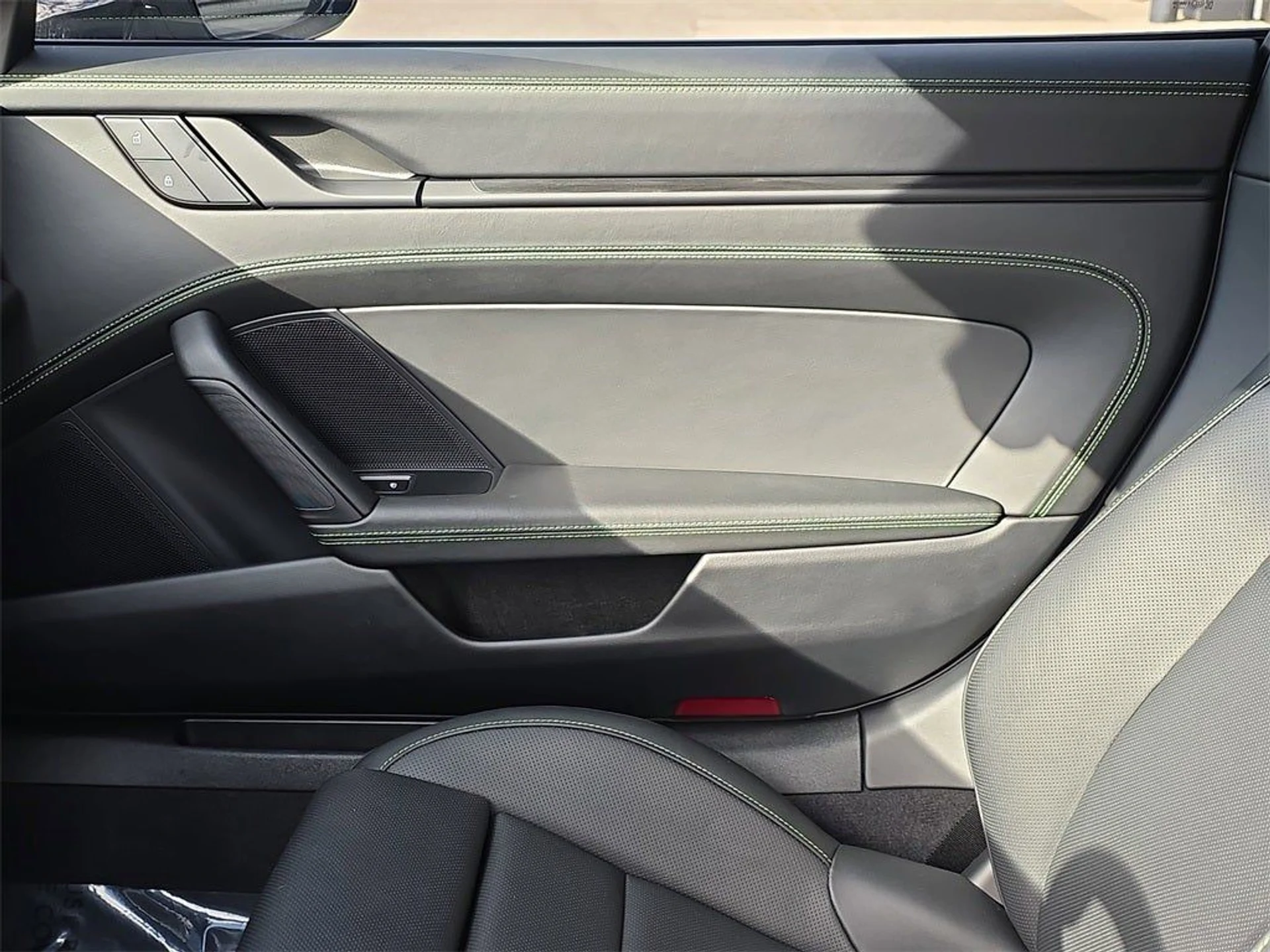 mph019_3469757324_20_68b1e4f3b7