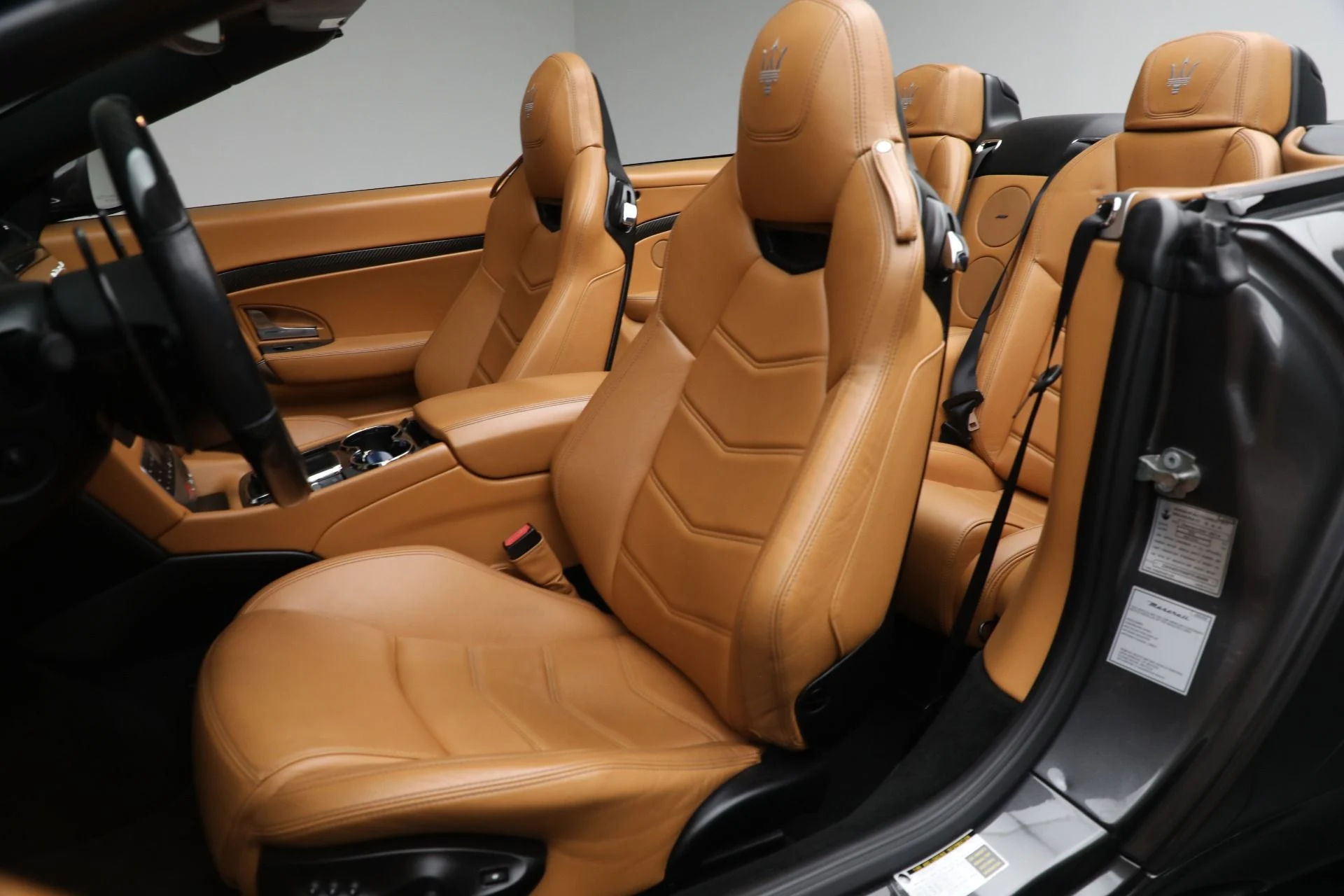 mph019_3481159685_Used_2015_Maserati_Gran_Turismo_420ef0a449