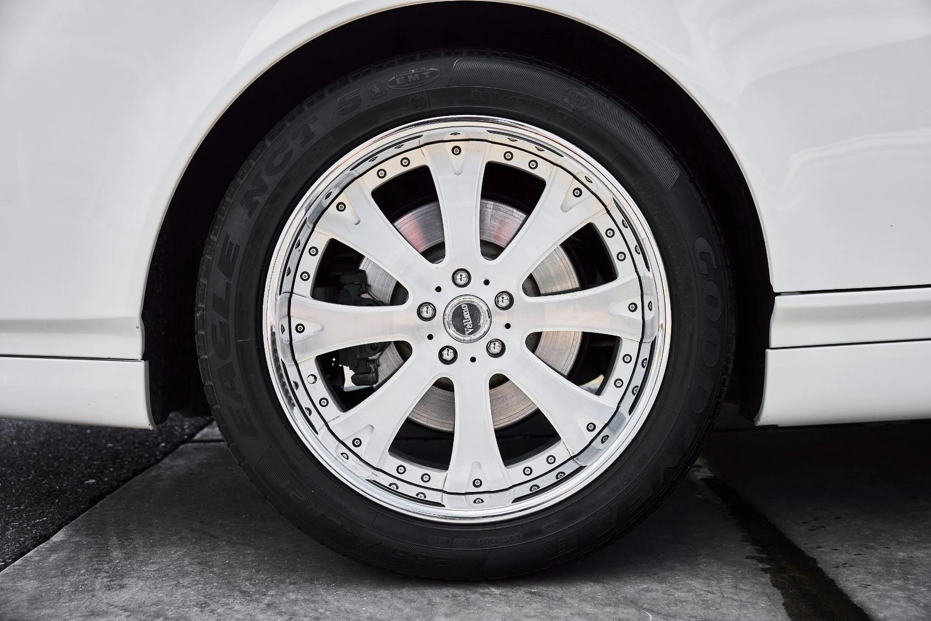 mph019_3483009719_Used_2009_Rolls_Royce_Phantom_Coupe_Base_1780102051_2de98c2786