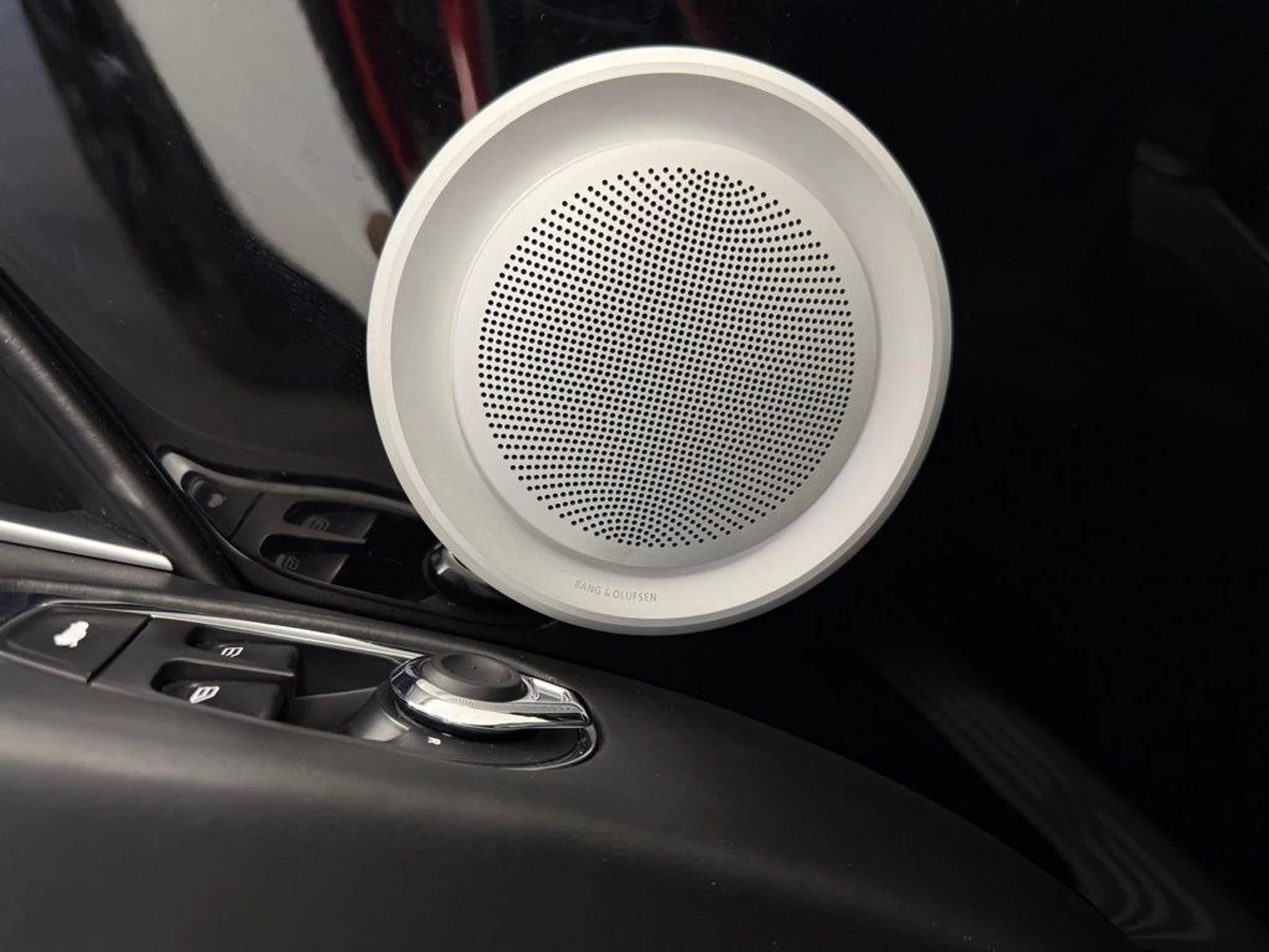 mph019_34875357_chau_G_Vq_Ca2_Tikl_Tqvf_He_Uro_B_Lzs_3481231856