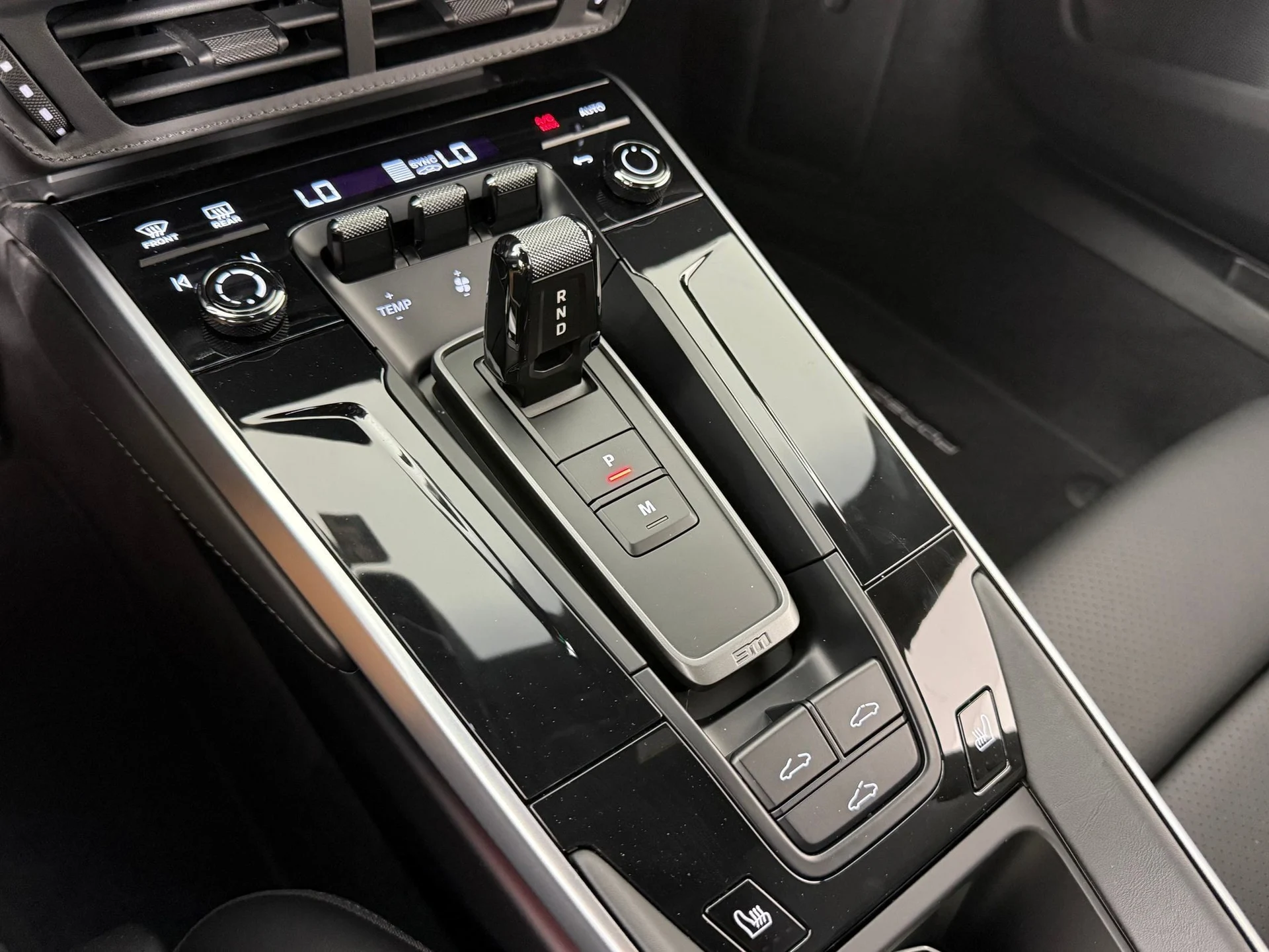 mph019_3489980606_05085779b2c0fdd32581a40fdadf758bx_3392f02743