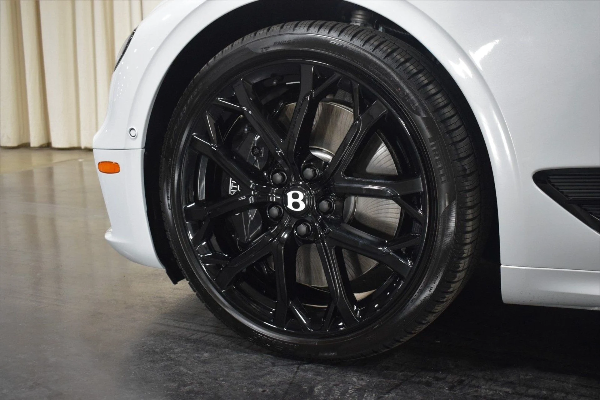 mph019_349798316_d4e190fd36a1fb83ed77b59610e64691x_cc1a542e6c