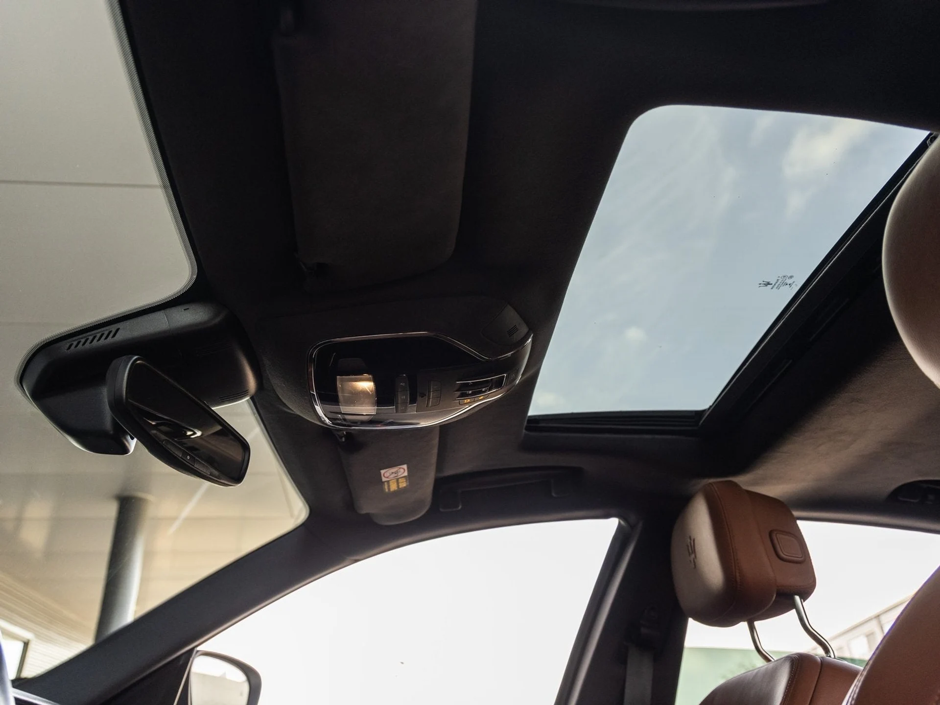 mph019_3509743178_20_f14224a66d