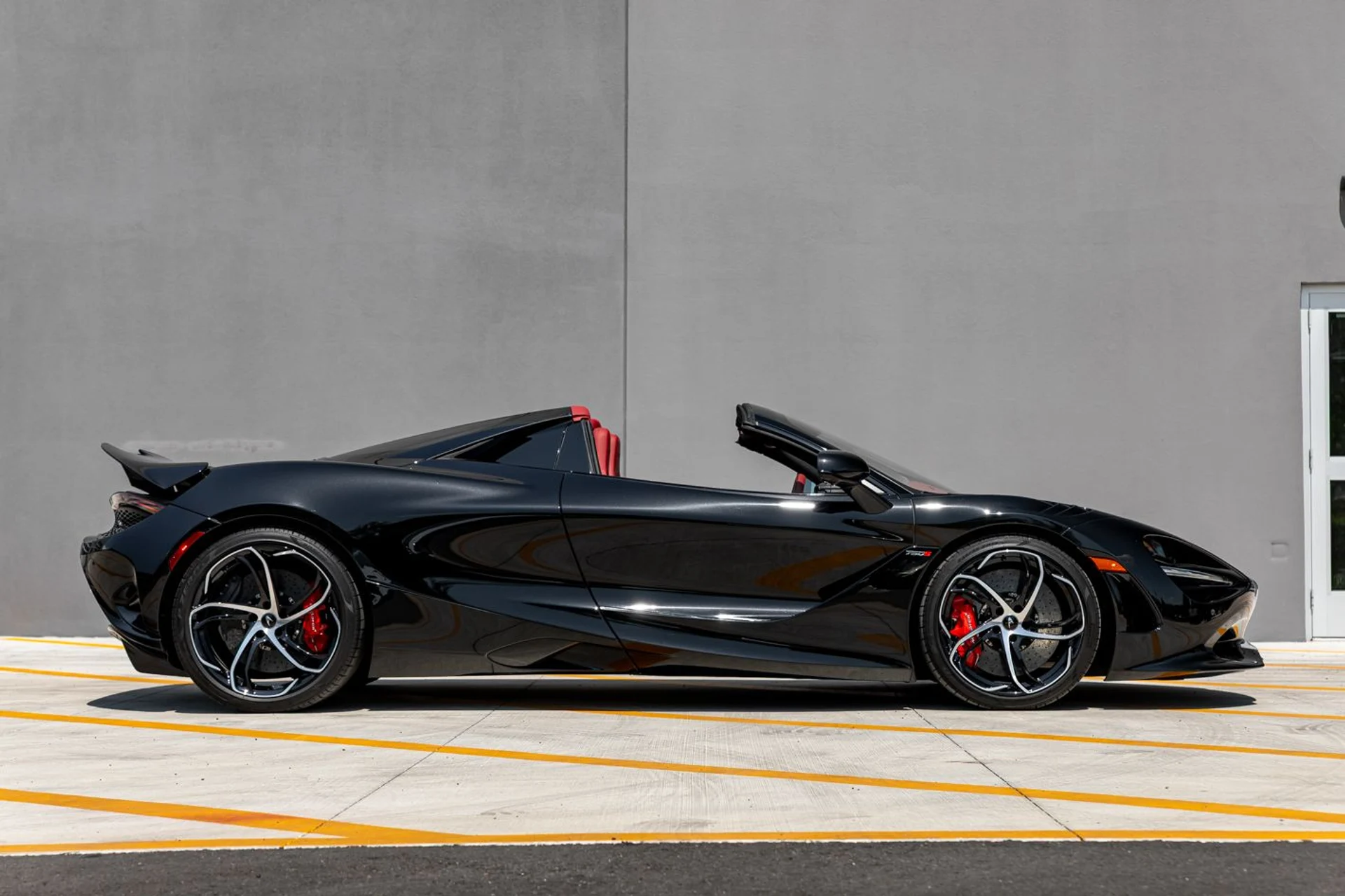 mph019_3510128291_550_p21_l_9bf07dc8fc