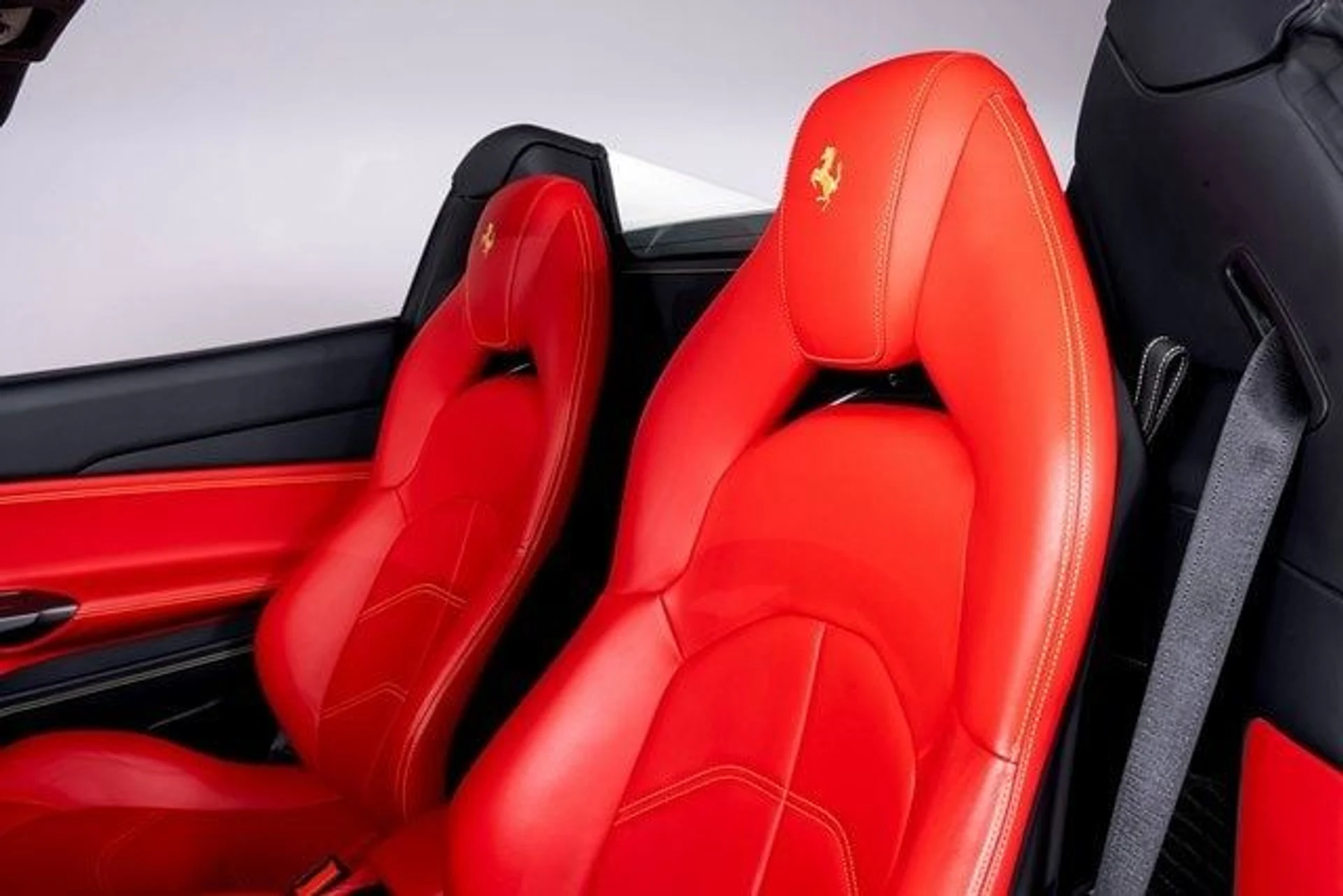 mph019_351674201_a7c1d8fc0e252d3a418729bdabcb14e1x_ce4f3bb0ad