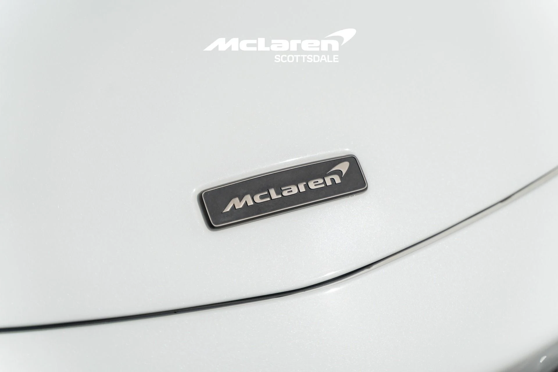 mph019_3518615876_Used_2025_MCLAREN_ARTURA_1790361452_6969f35512