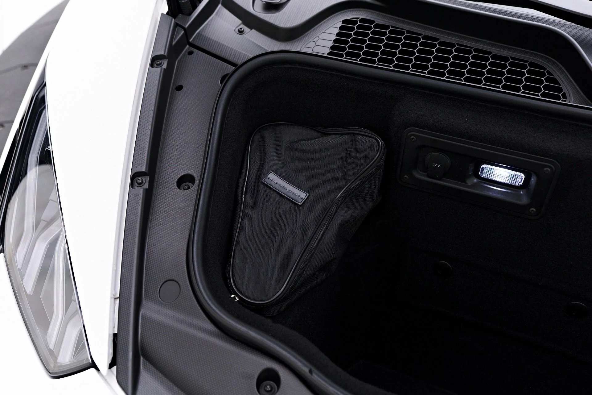 mph019_3519937345_Used_2023_Lamborghini_Huracan_Tecnica_Base_1750384074_abd5f096ea